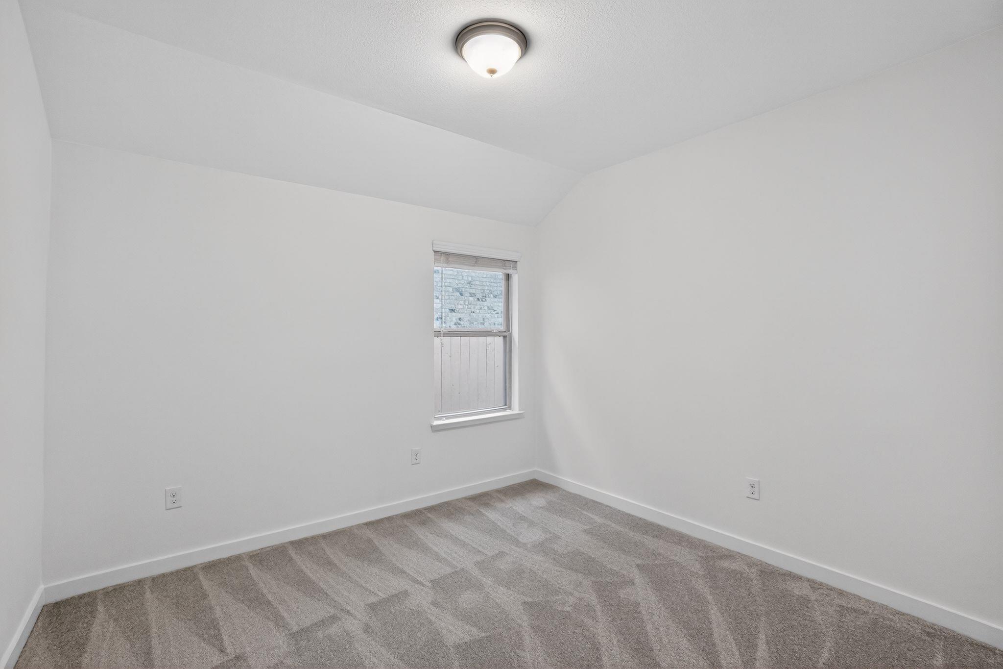 7112 Garnet Mill Ln, Austin, TX 78744