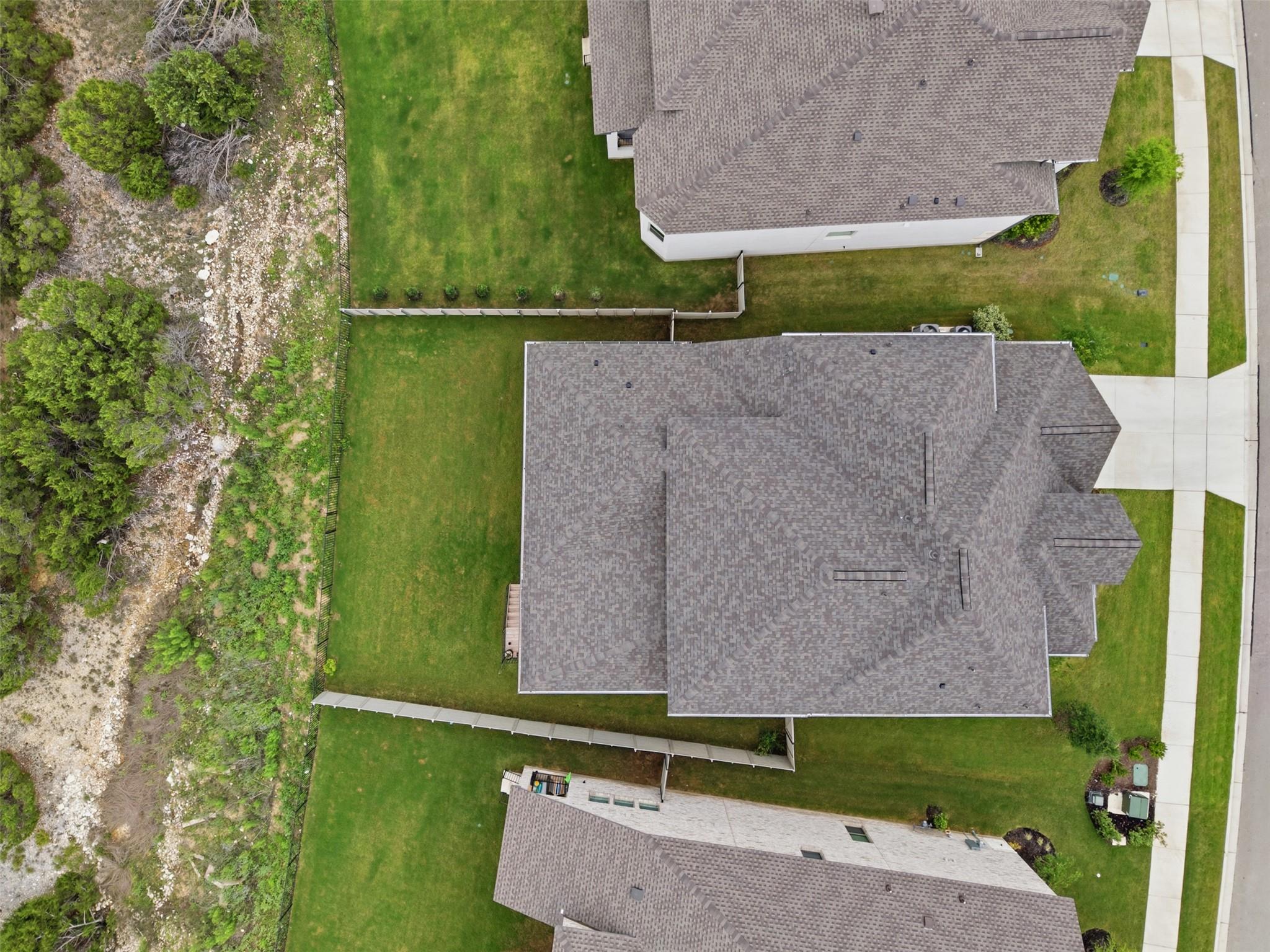 1216 Summer Moon Dr, Georgetown, TX 78628