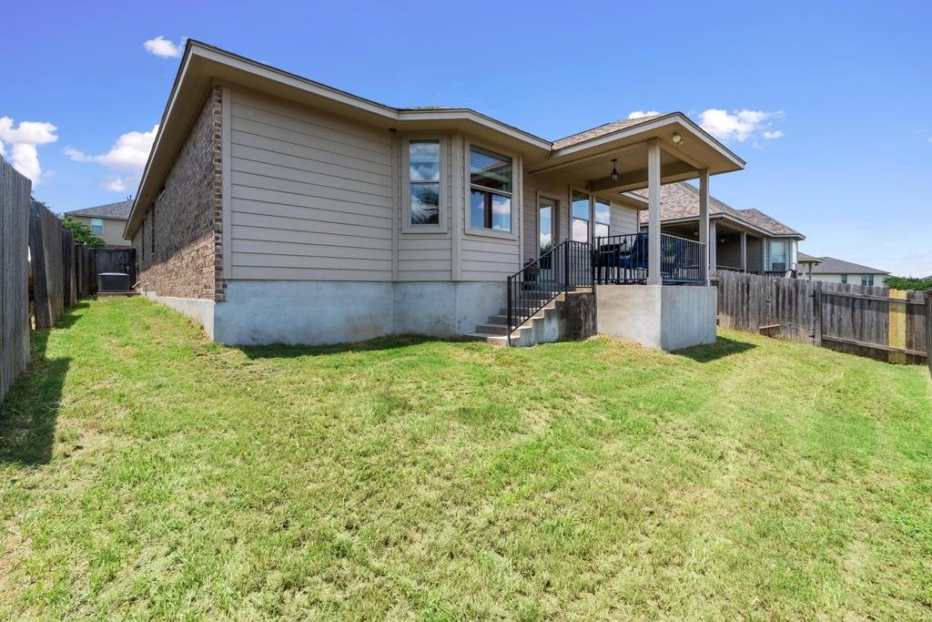 2204 Granite Hill Dr, Leander, TX 78641