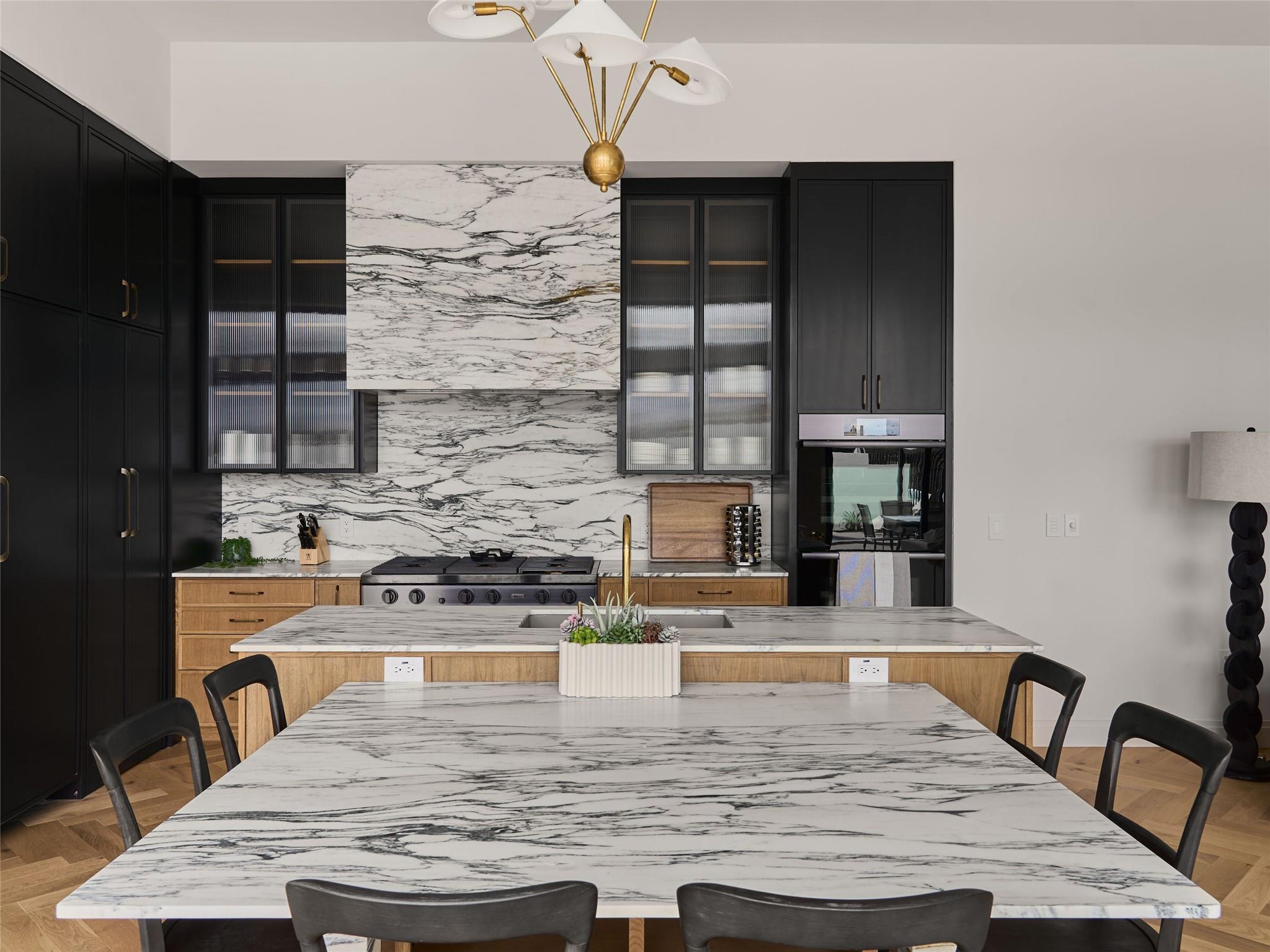 1604 Taylor Gaines St, Austin, TX 78741