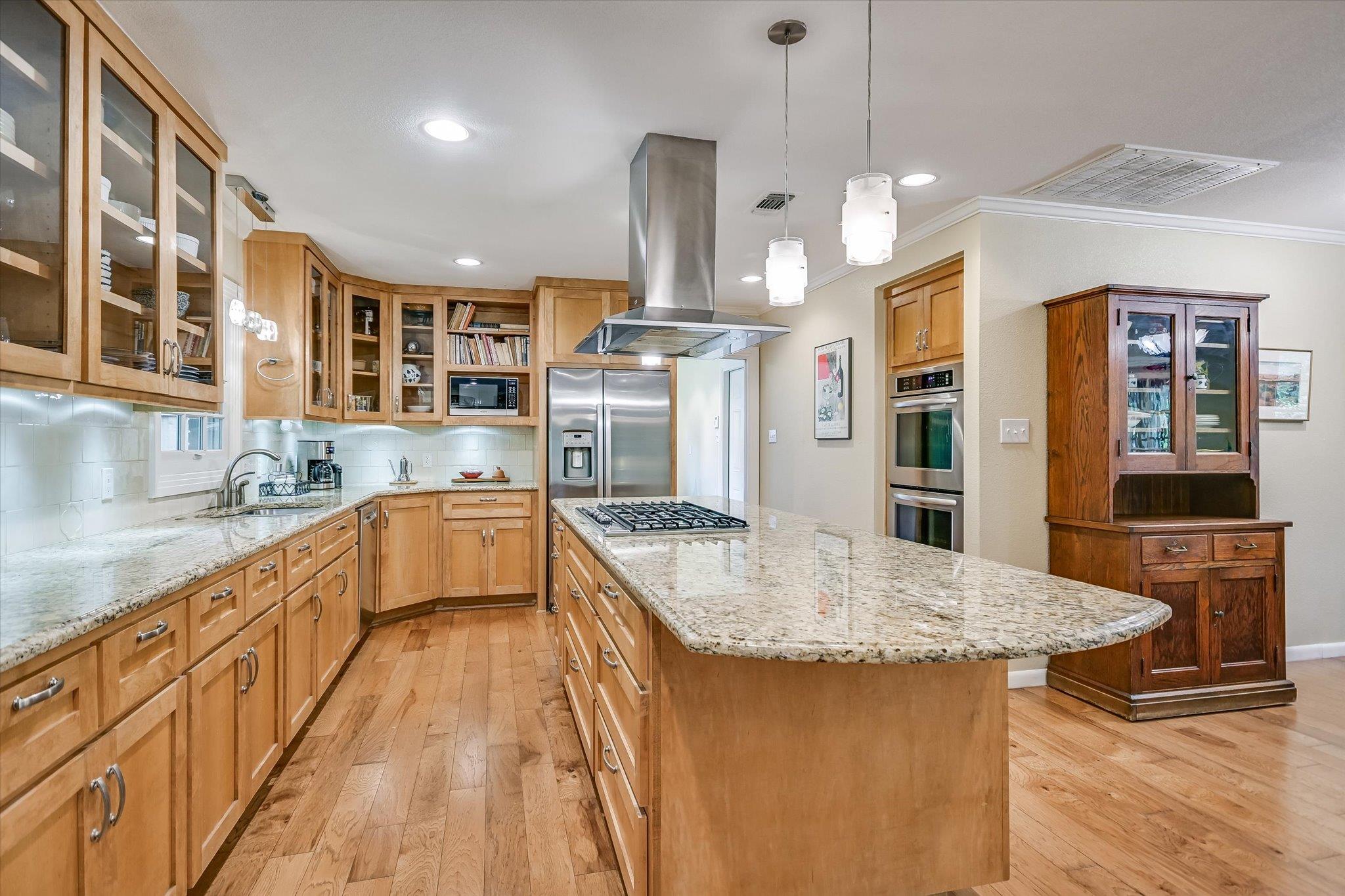 3413 Mount Barker Dr, Austin, TX 78731