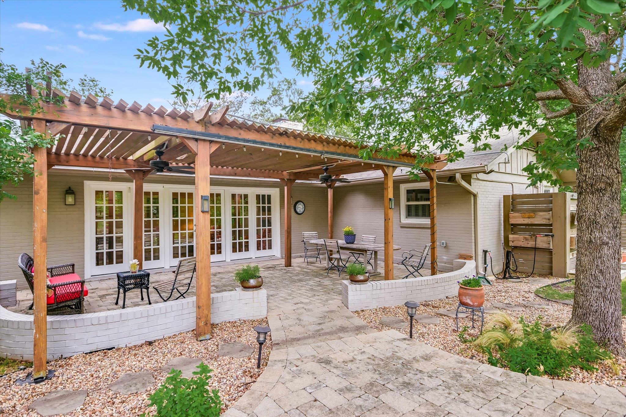 3413 Mount Barker Dr, Austin, TX 78731