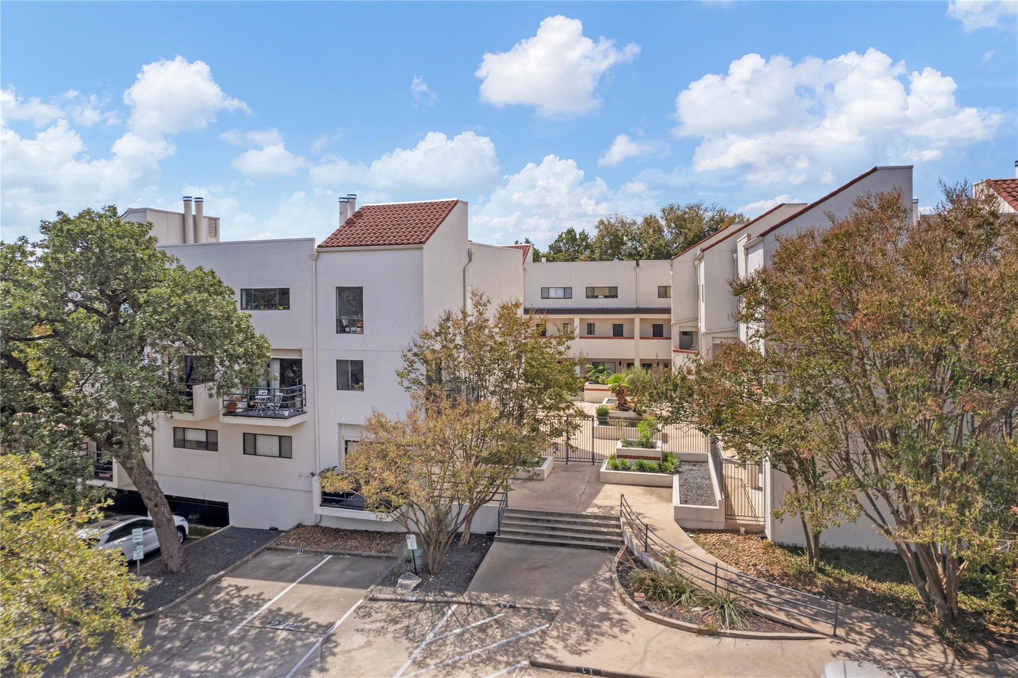 2605 Enfield Rd # 221, Austin, TX 78703