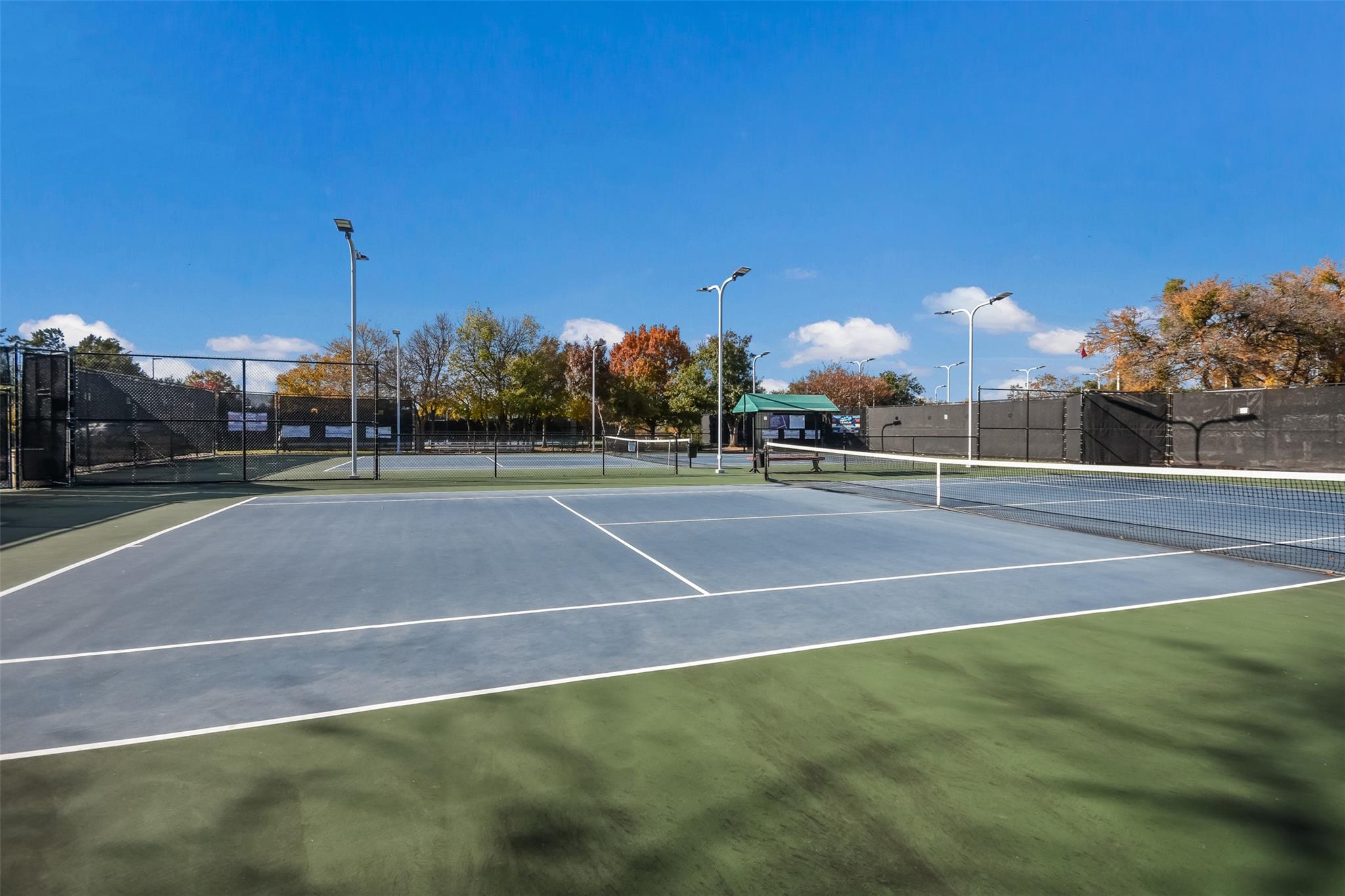 321 Cooper Lake Dr, Georgetown, TX 78633