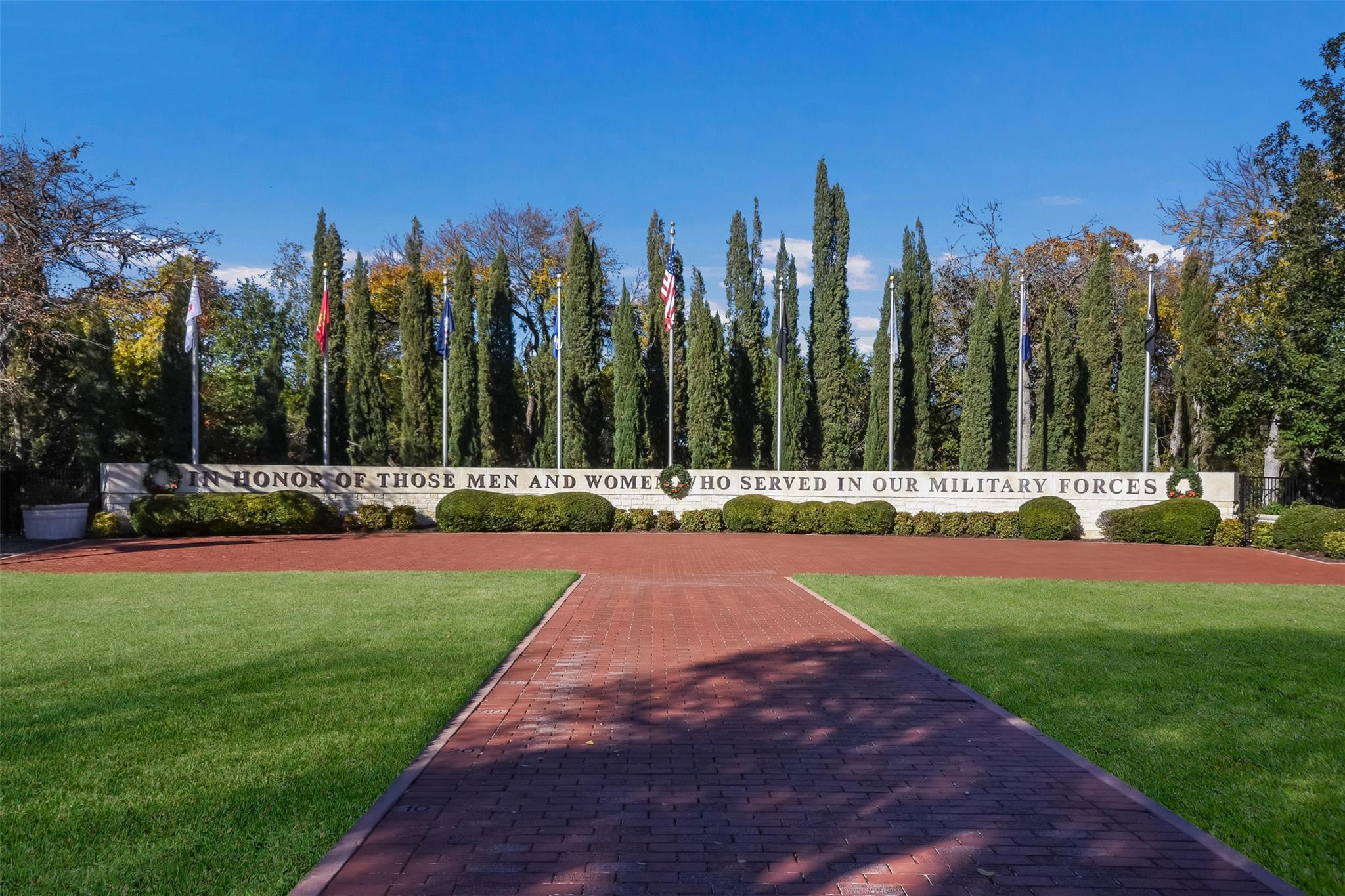 321 Cooper Lake Dr, Georgetown, TX 78633