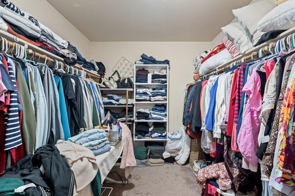 140 Wolfberry Path, Buda, TX 78610