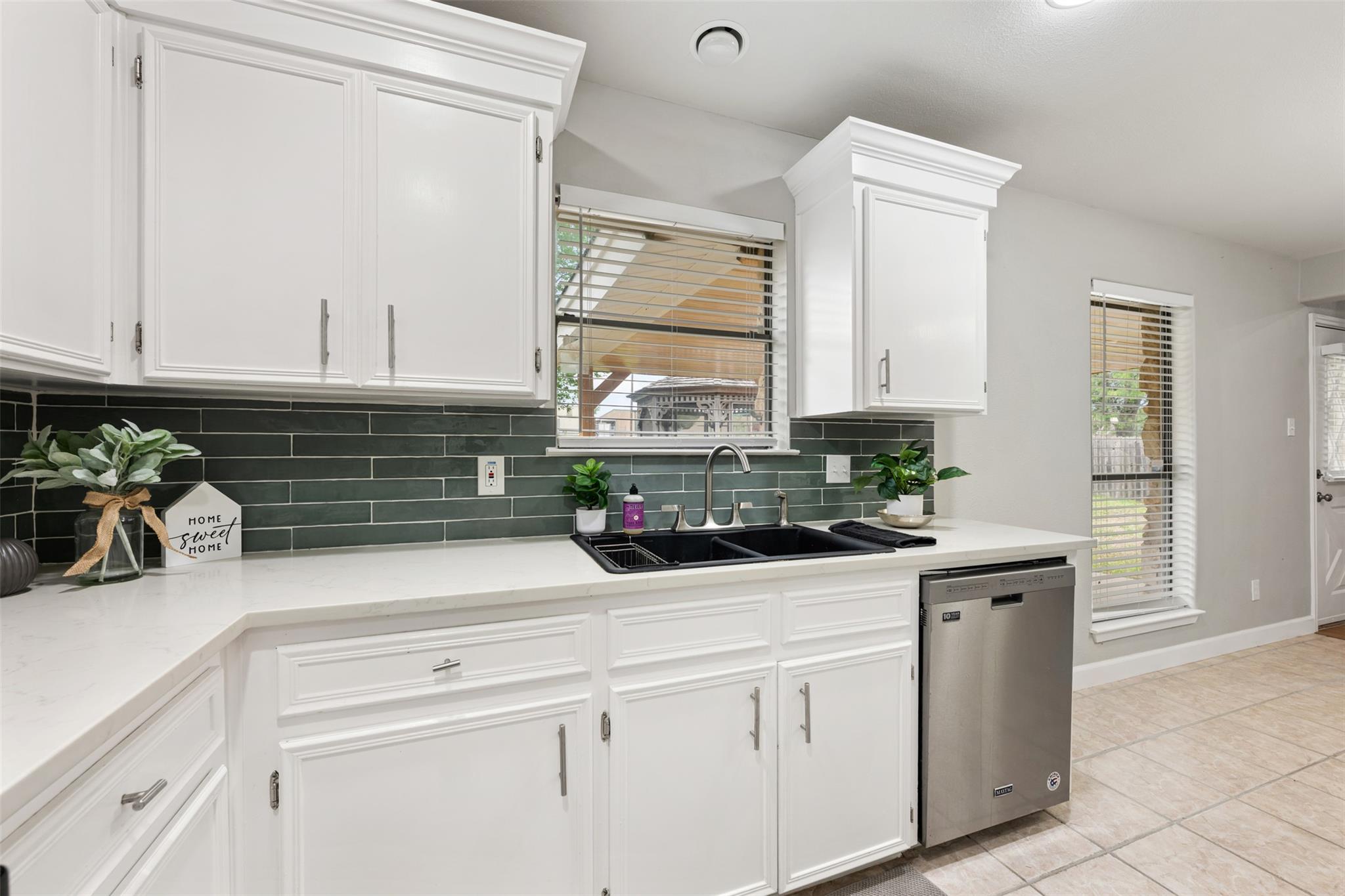 1301 Dove Haven Dr, Pflugerville, TX 78660