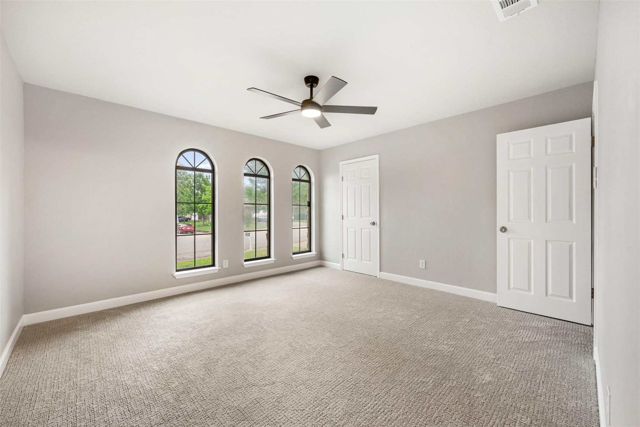 1301 Dove Haven Dr, Pflugerville, TX 78660