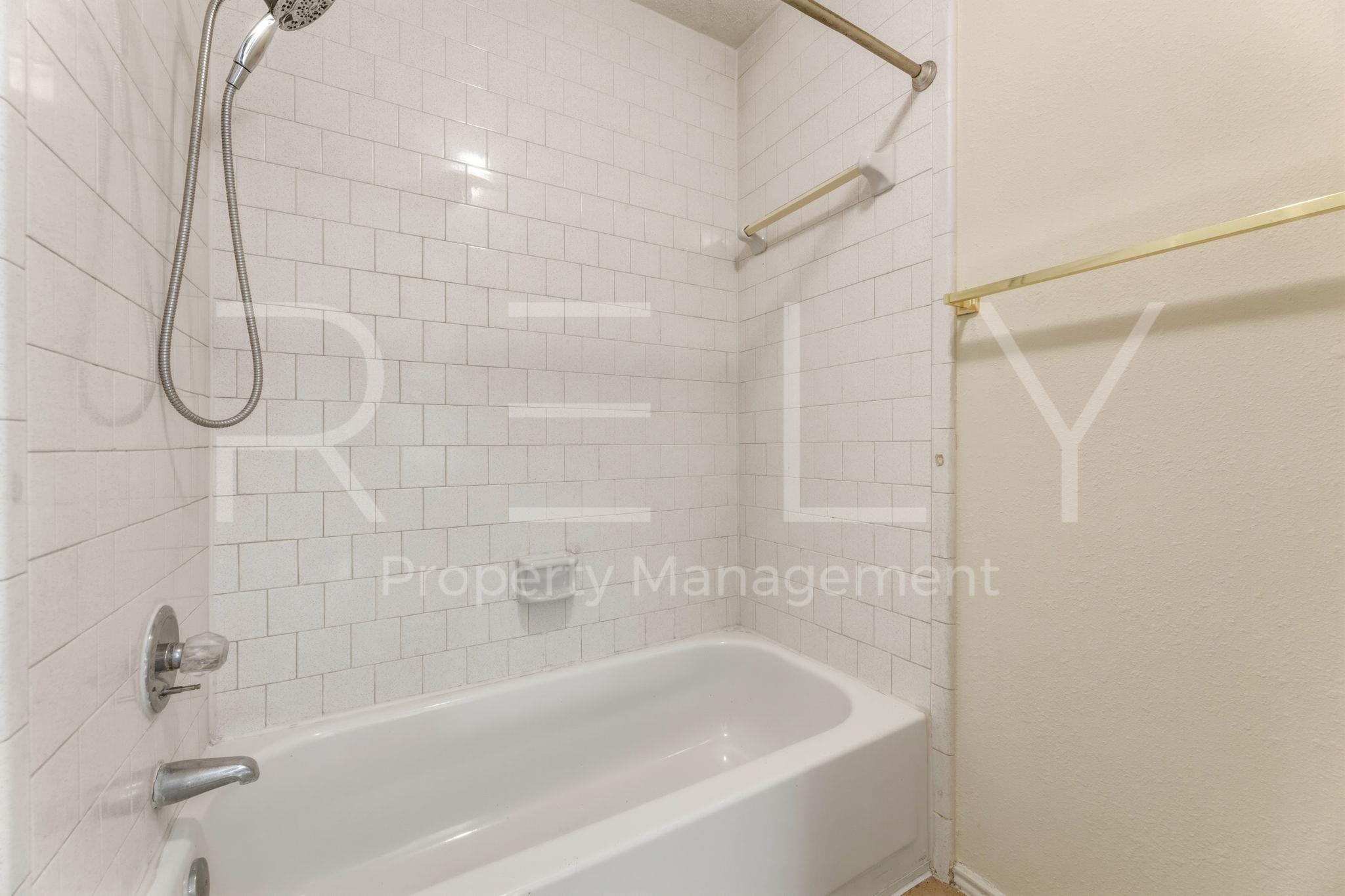 604 David Curry Dr, Round Rock, TX 78664