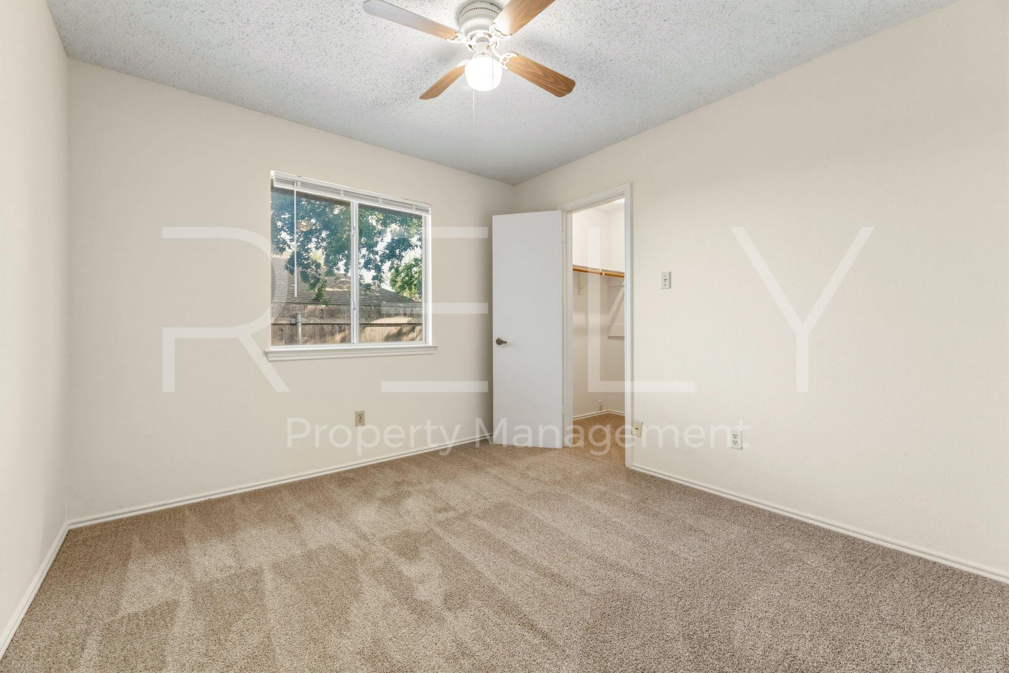 604 David Curry Dr, Round Rock, TX 78664