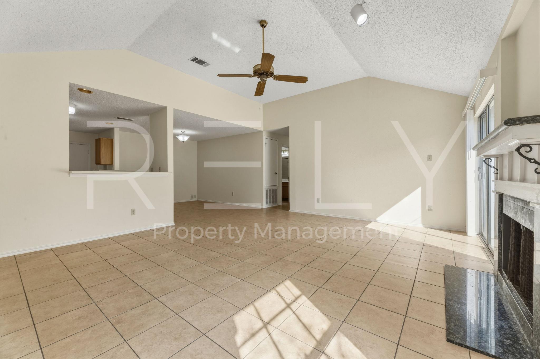 604 David Curry Dr, Round Rock, TX 78664