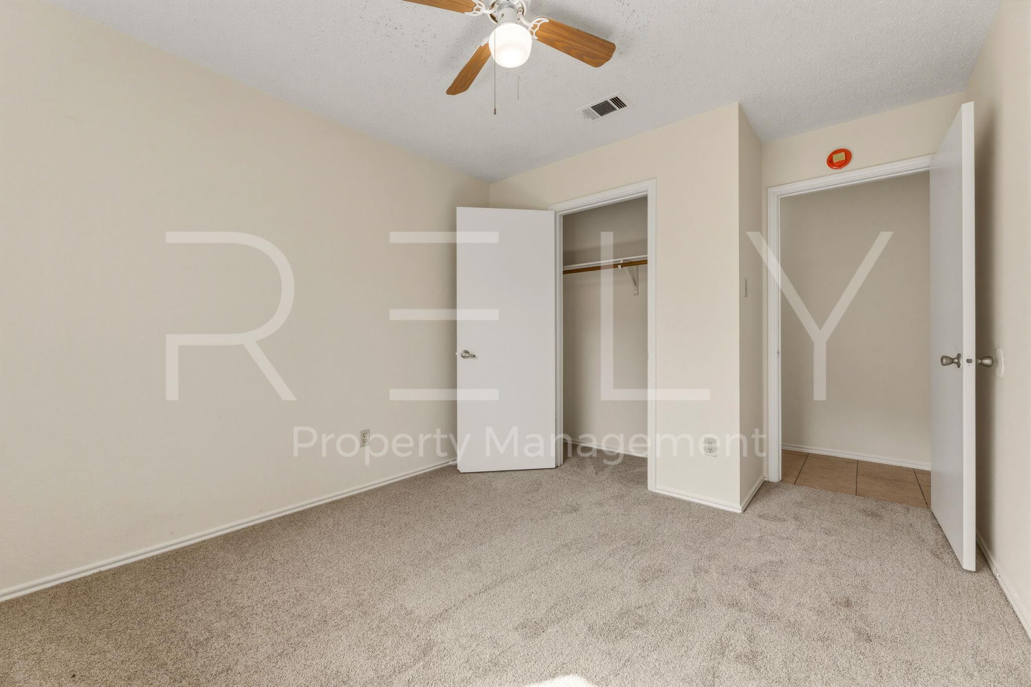 604 David Curry Dr, Round Rock, TX 78664