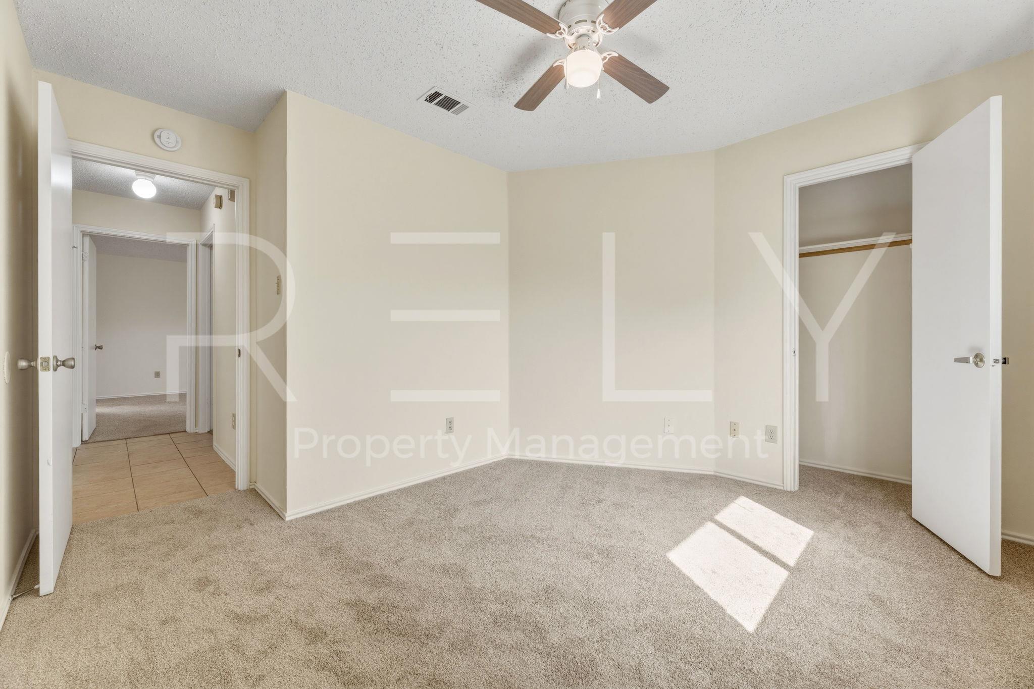 604 David Curry Dr, Round Rock, TX 78664