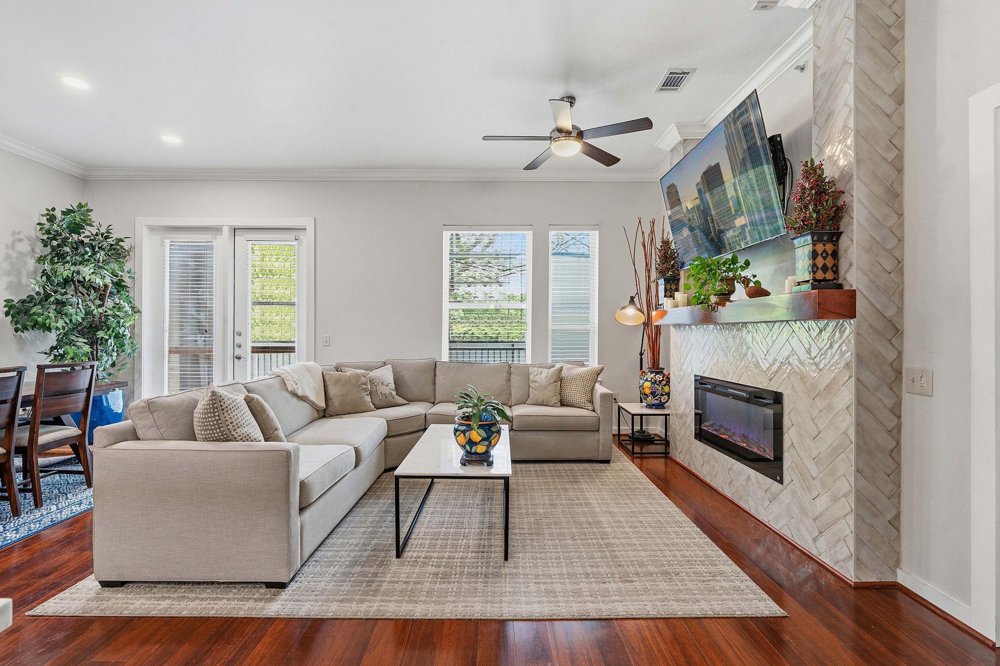 1900 Barton Springs Rd # 2026, Austin, TX 78704