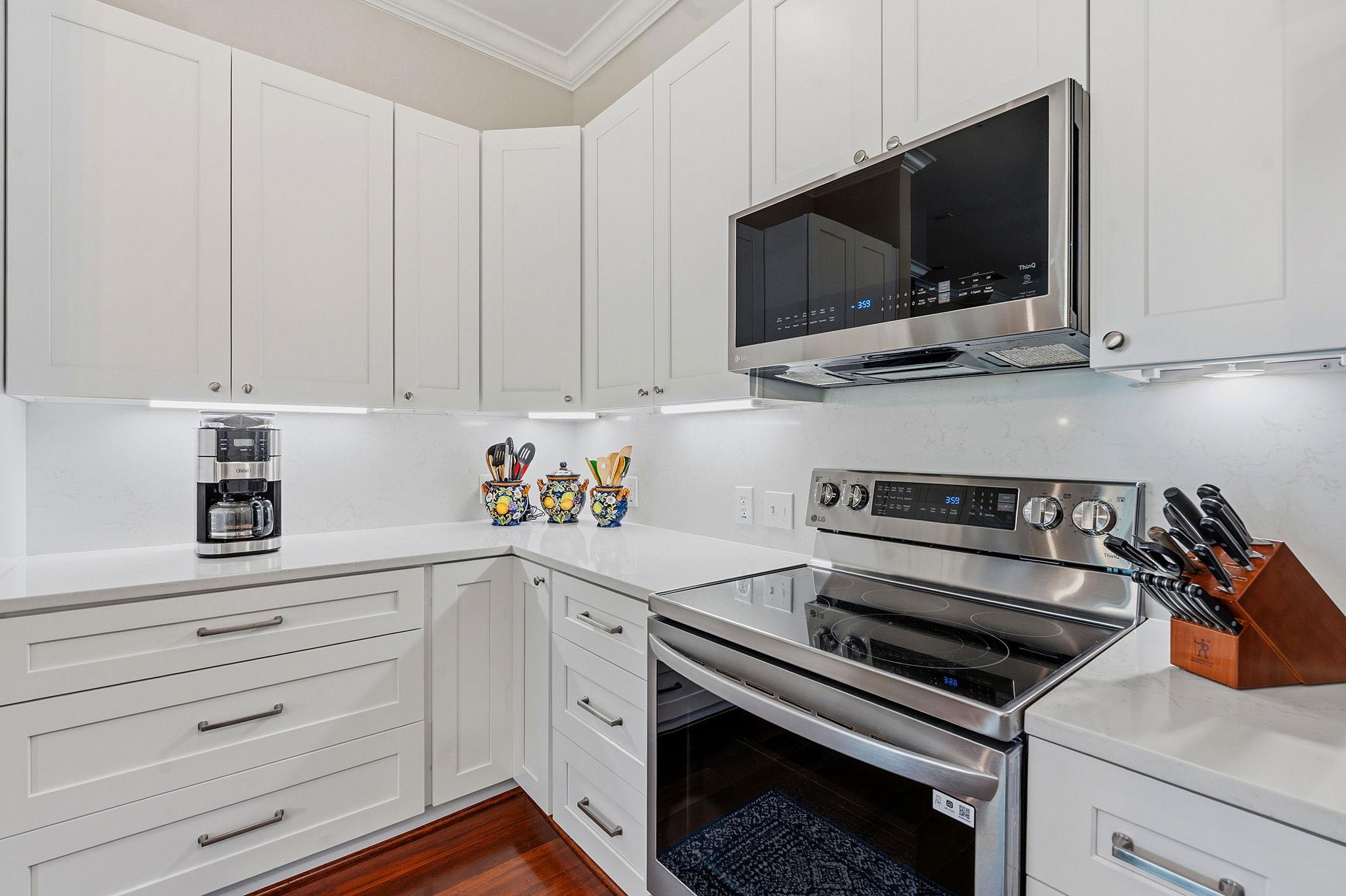 1900 Barton Springs Rd # 2026, Austin, TX 78704