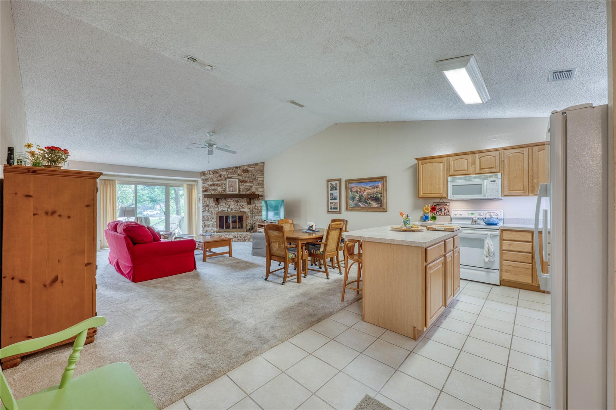 110 Big Spur S # 2, Horseshoe Bay, TX 78657