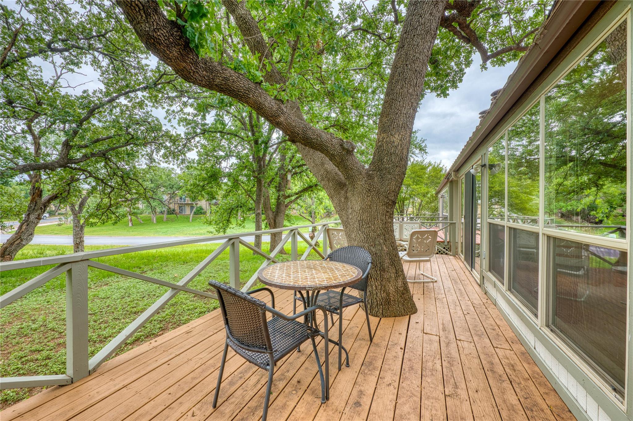 110 Big Spur S # 2, Horseshoe Bay, TX 78657