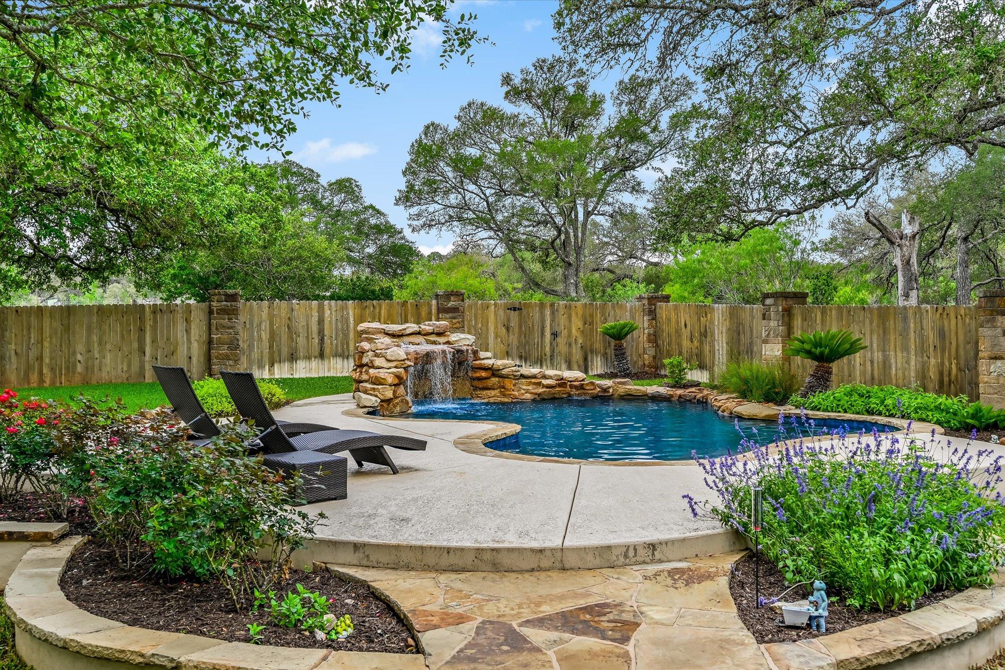 320 Ruby Ranch Rd, Buda, TX 78610