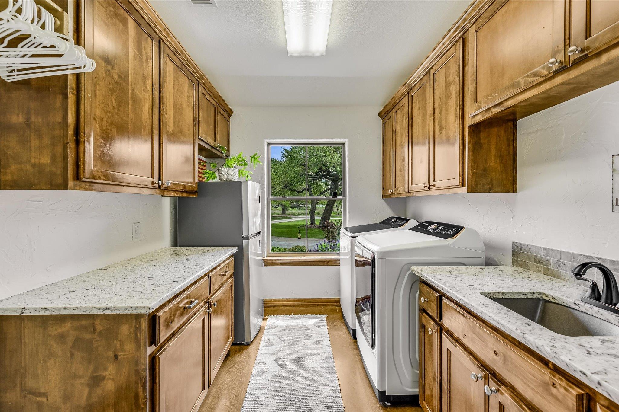 320 Ruby Ranch Rd, Buda, TX 78610