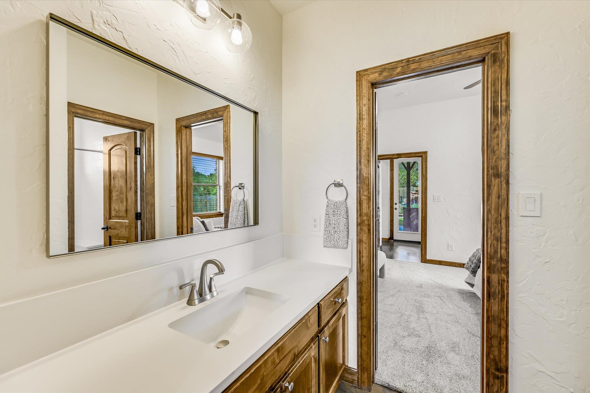 320 Ruby Ranch Rd, Buda, TX 78610