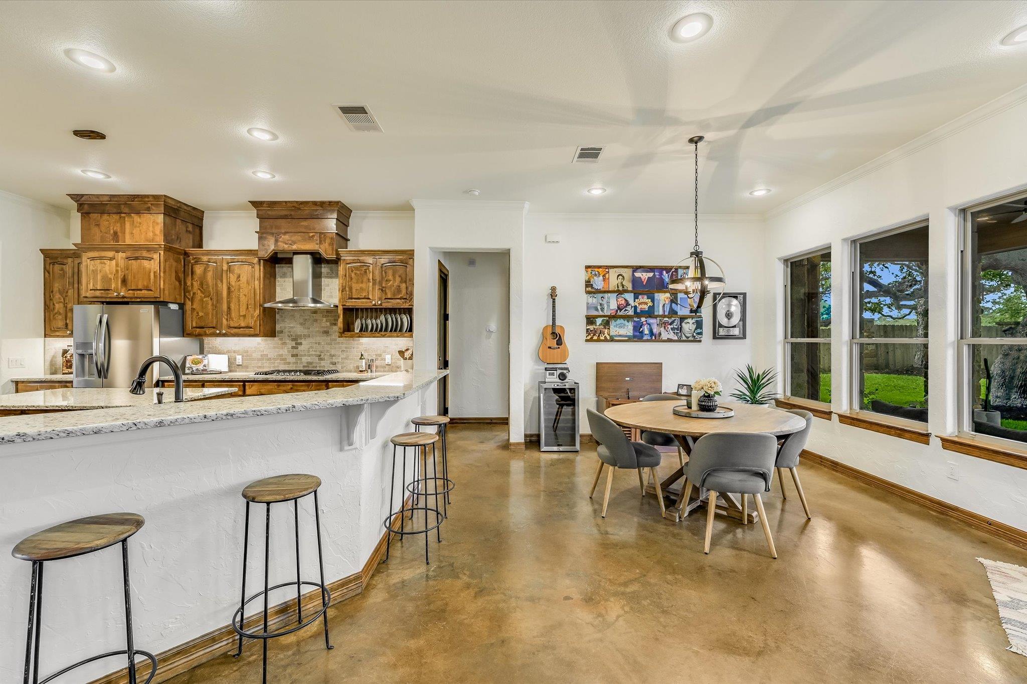 320 Ruby Ranch Rd, Buda, TX 78610