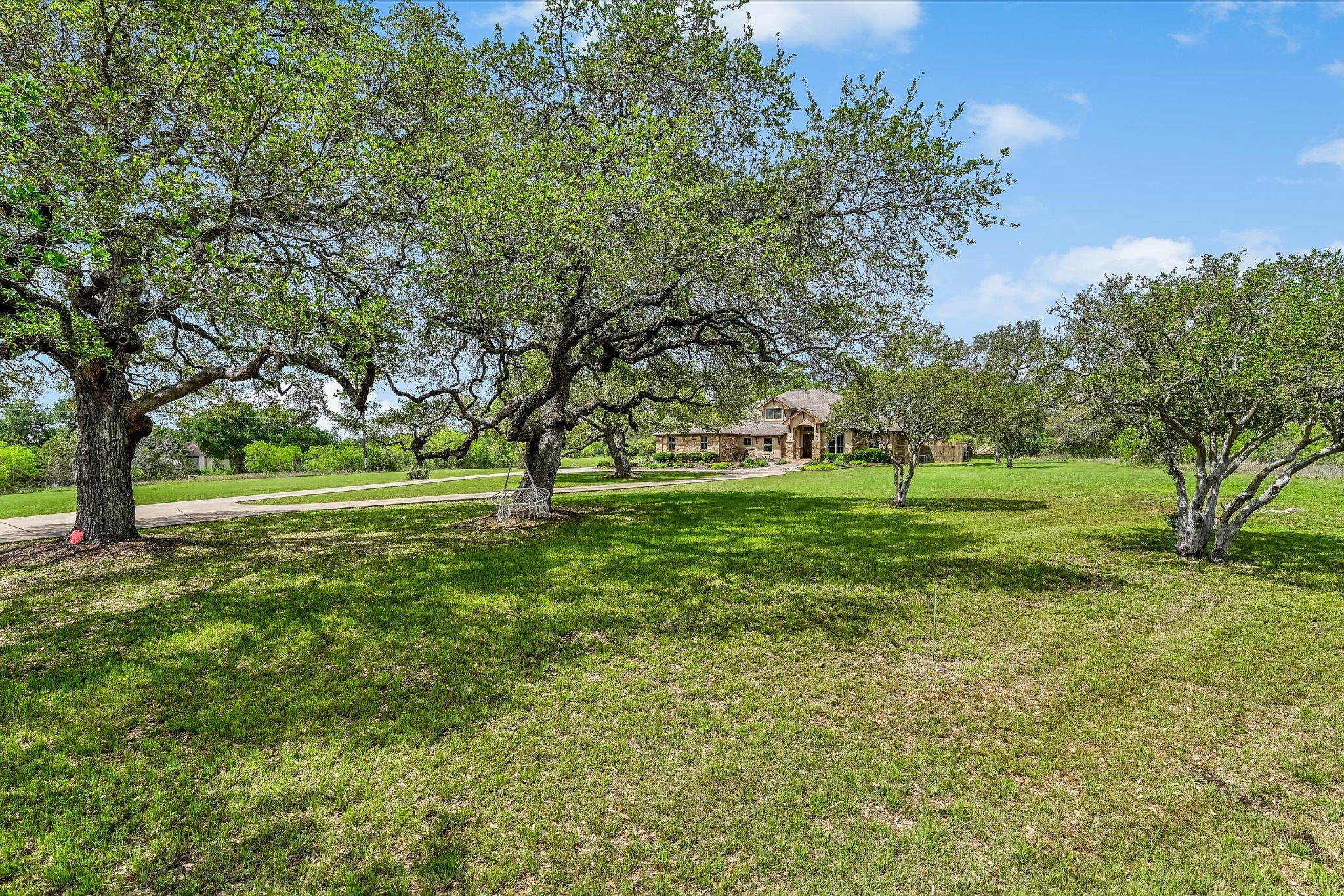 320 Ruby Ranch Rd, Buda, TX 78610