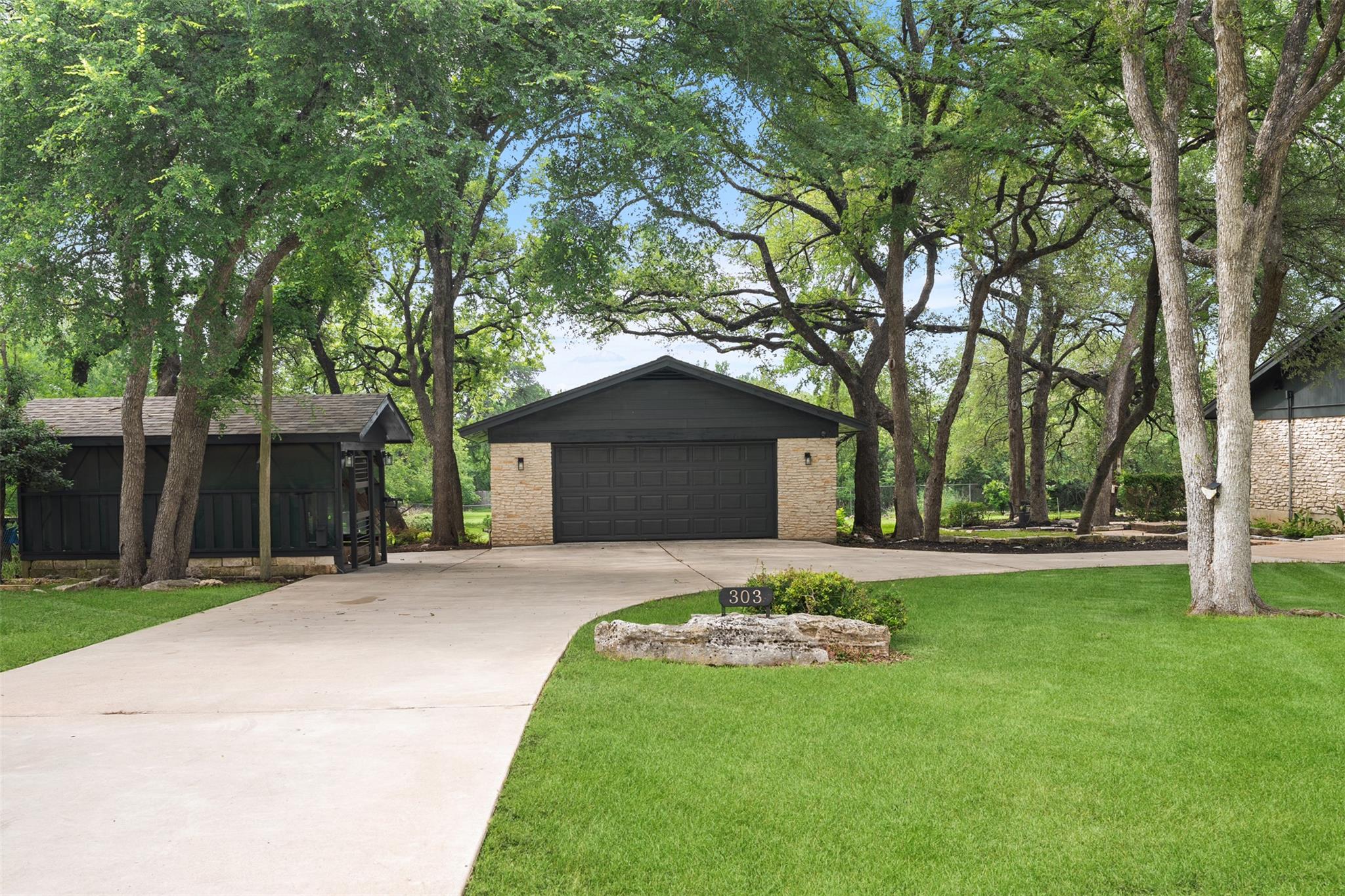 303 W Sequoia Spur, Georgetown, TX 78628