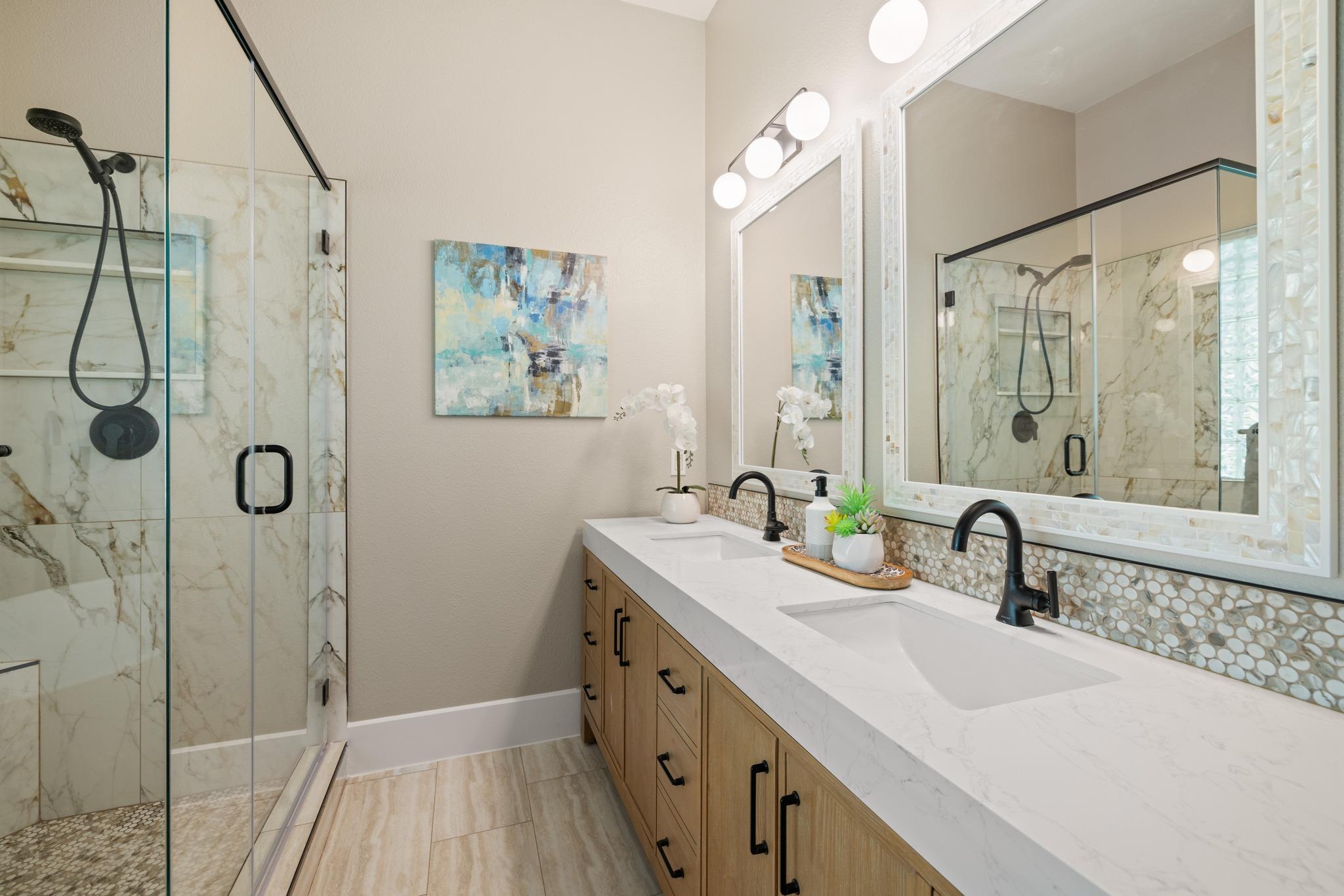 3025 Plantation Dr, Round Rock, TX 78681