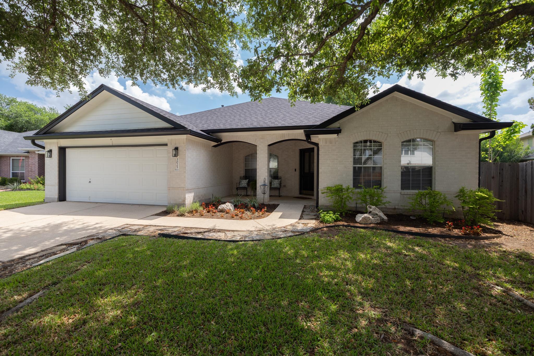 3025 Plantation Dr, Round Rock, TX 78681