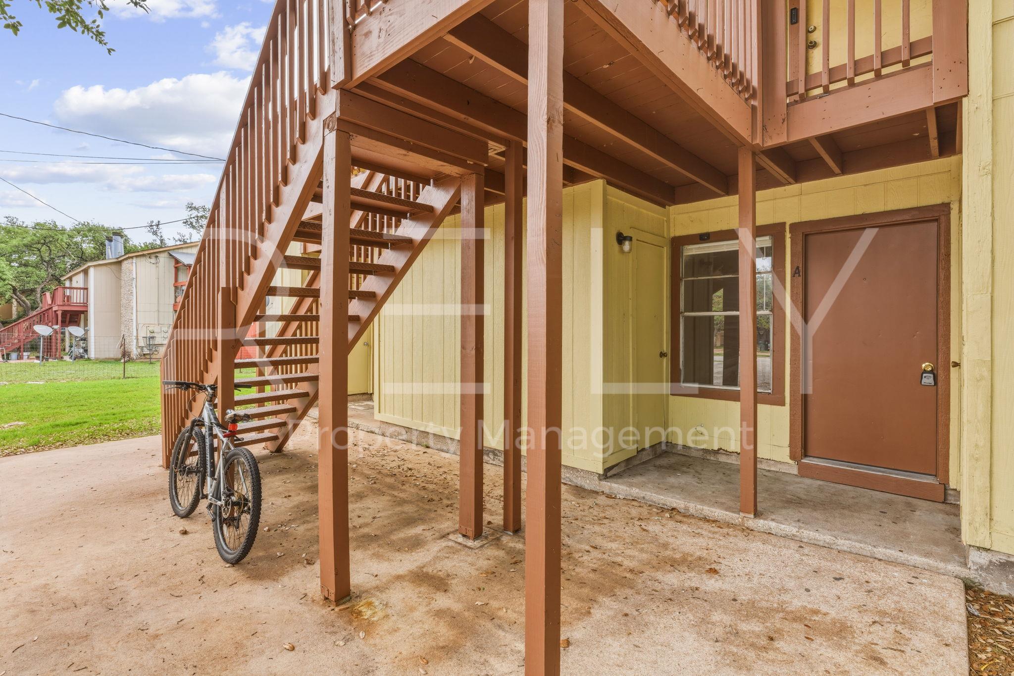 302 Algerita Dr # A, Georgetown, TX 78628