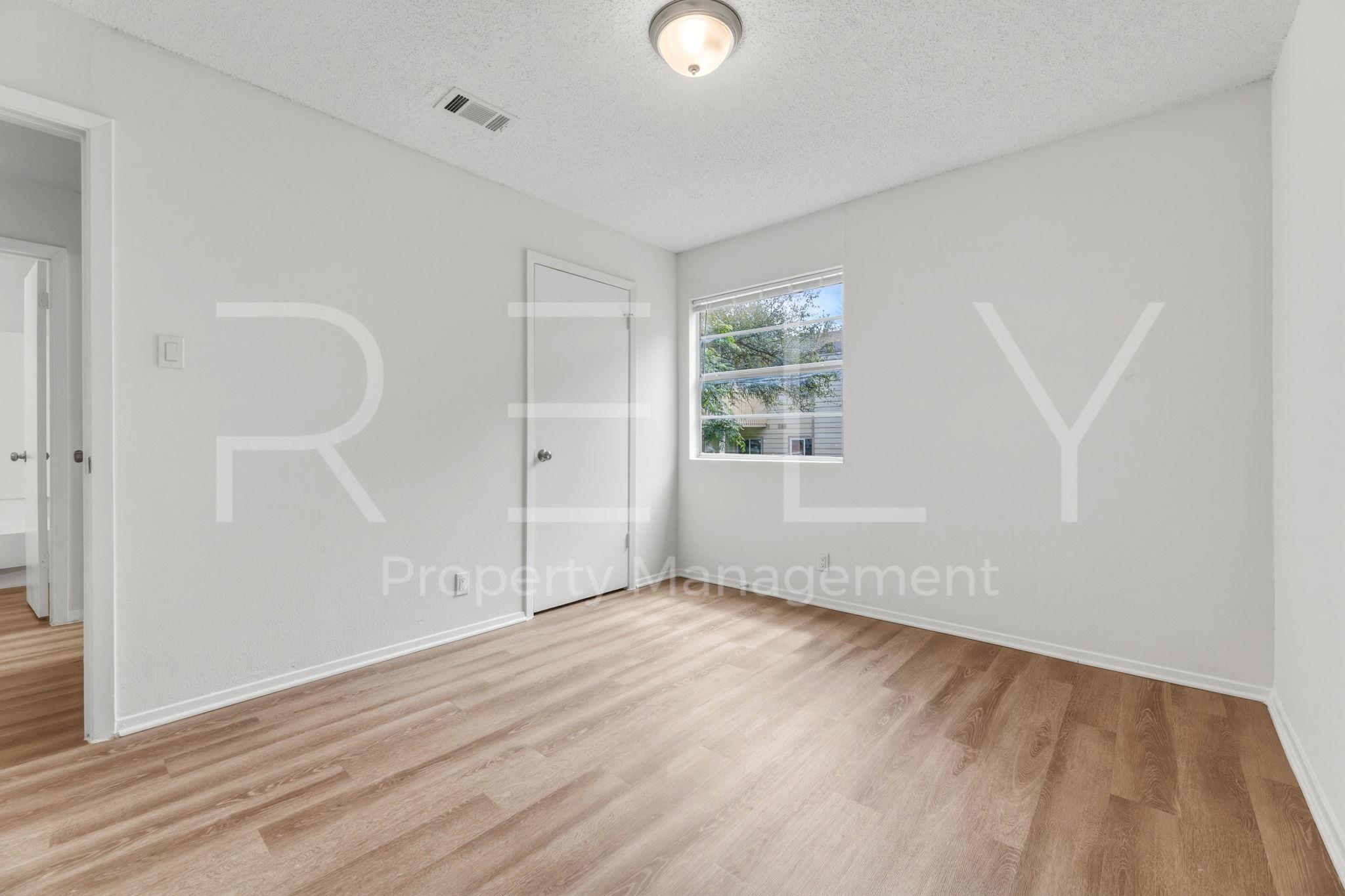 302 Algerita Dr # A, Georgetown, TX 78628