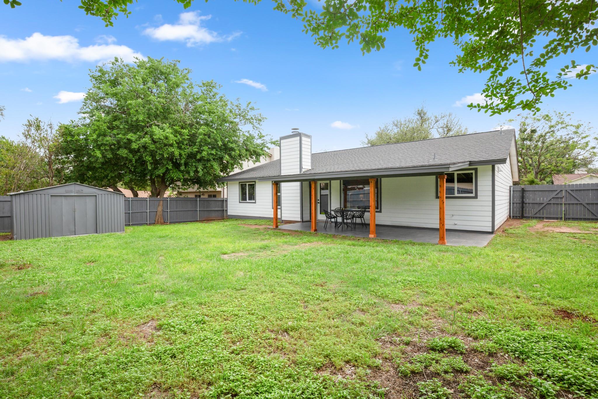 3706 Skipton Dr, Austin, TX 78727