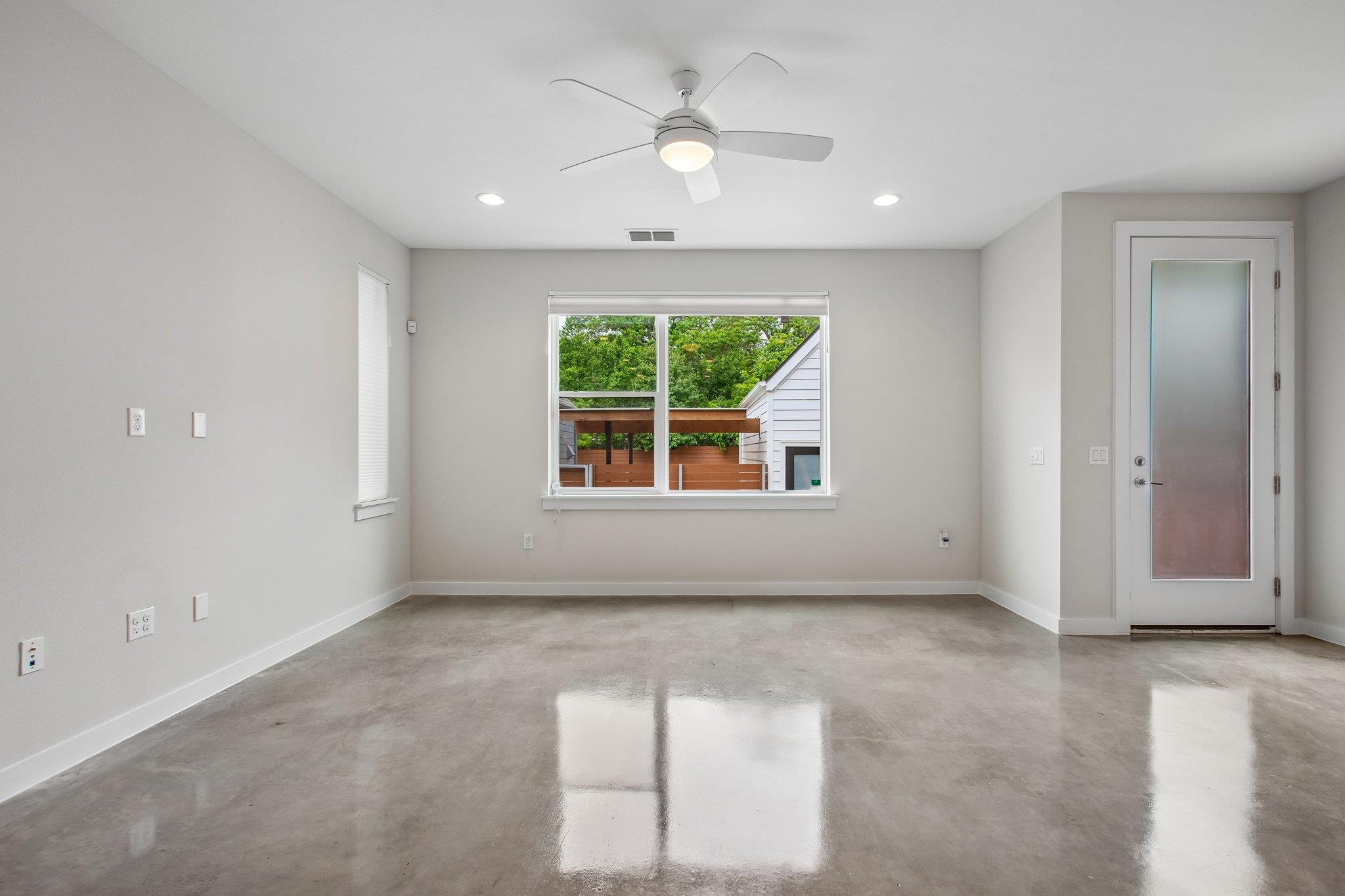 4020 Airport Blvd # 14, Austin, TX 78722