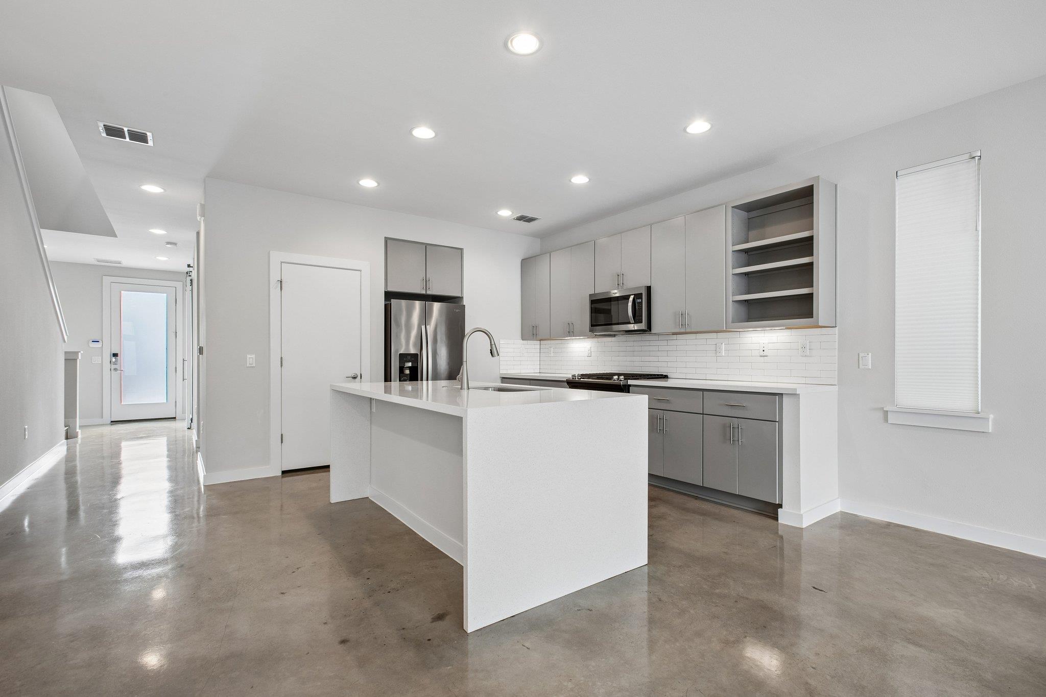 4020 Airport Blvd # 14, Austin, TX 78722