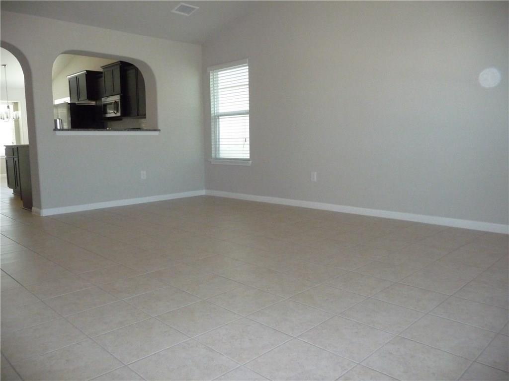 1118 Walnut Canyon Blvd, Pflugerville, TX 78660