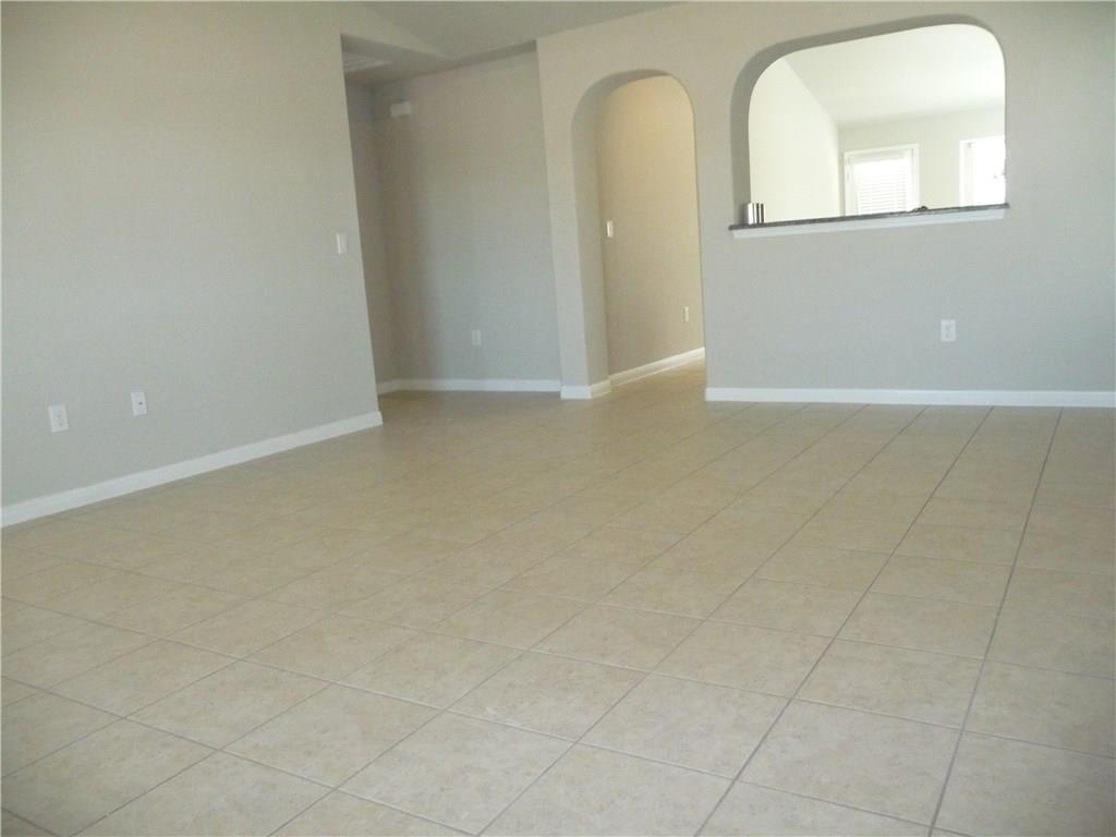 1118 Walnut Canyon Blvd, Pflugerville, TX 78660