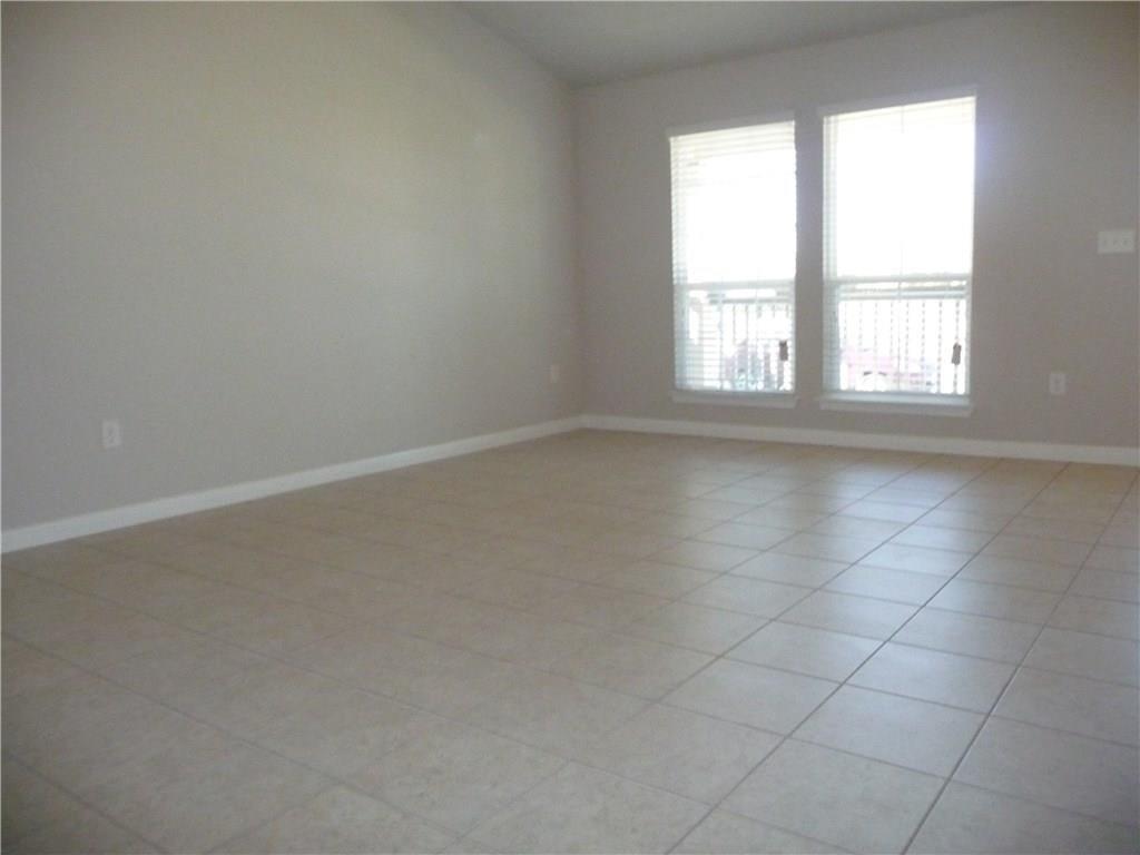 1118 Walnut Canyon Blvd, Pflugerville, TX 78660