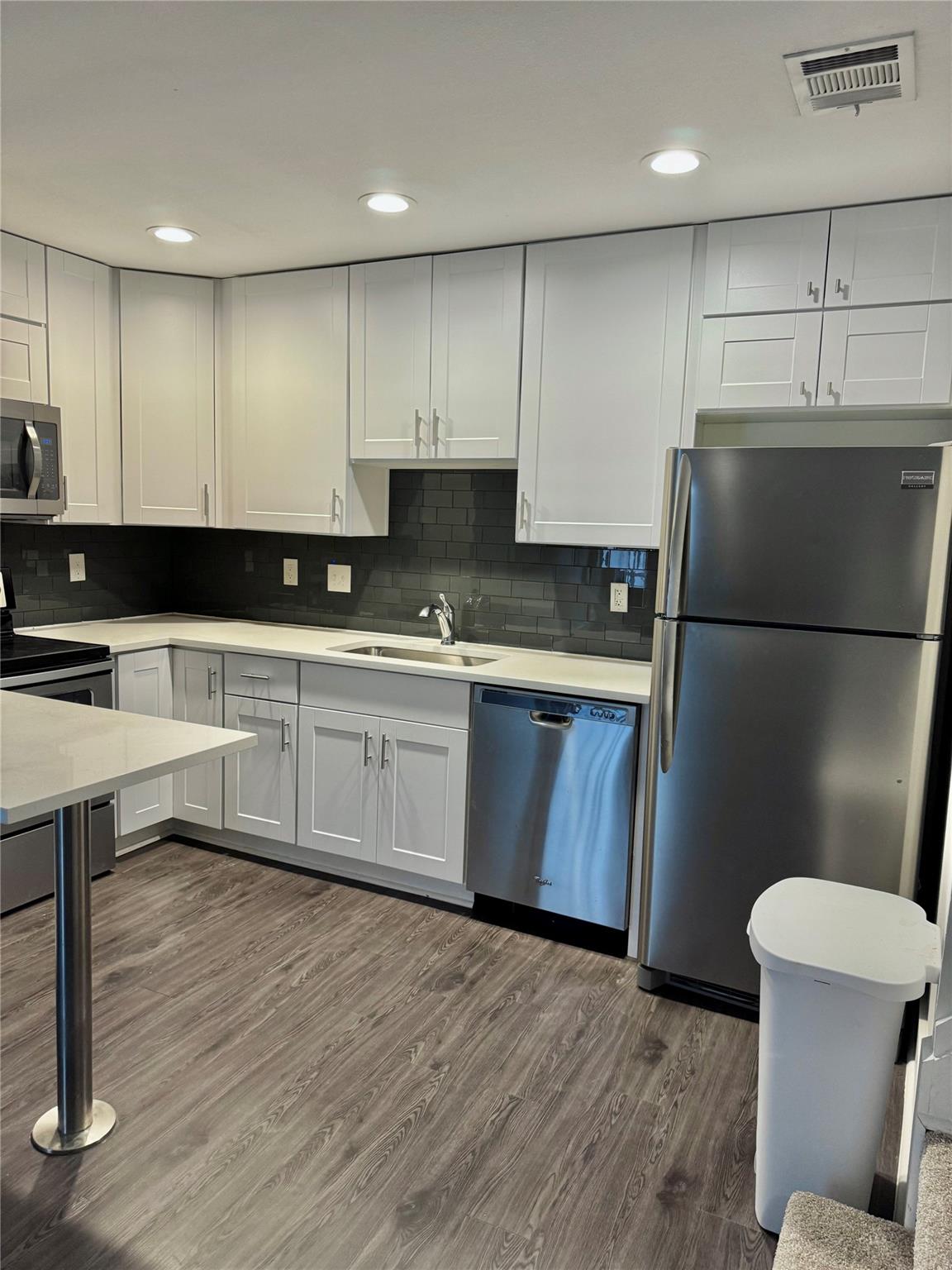 935 La Posada Dr # 252, Austin, TX 78752