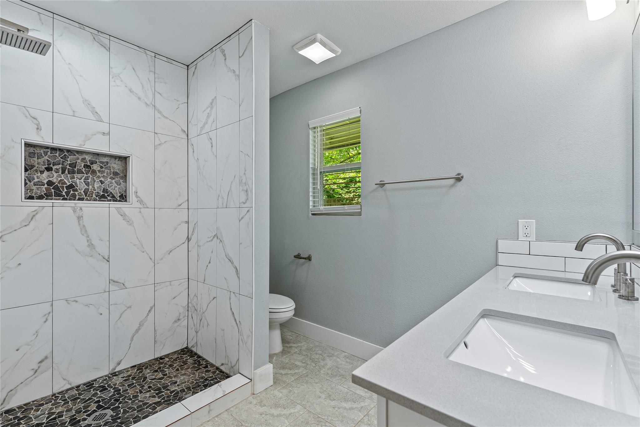 6208 Parliament Dr, Austin, TX 78724