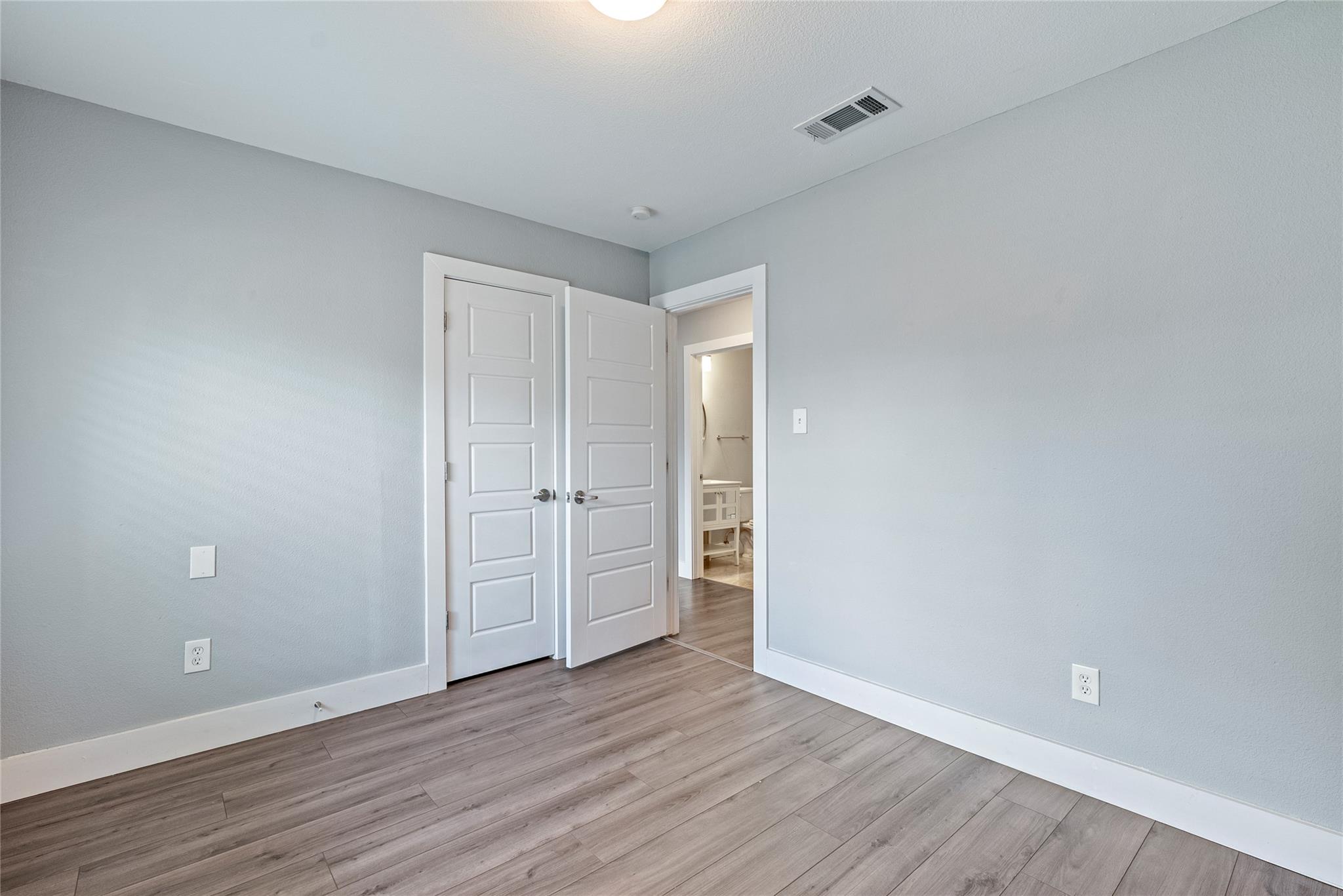 6208 Parliament Dr, Austin, TX 78724