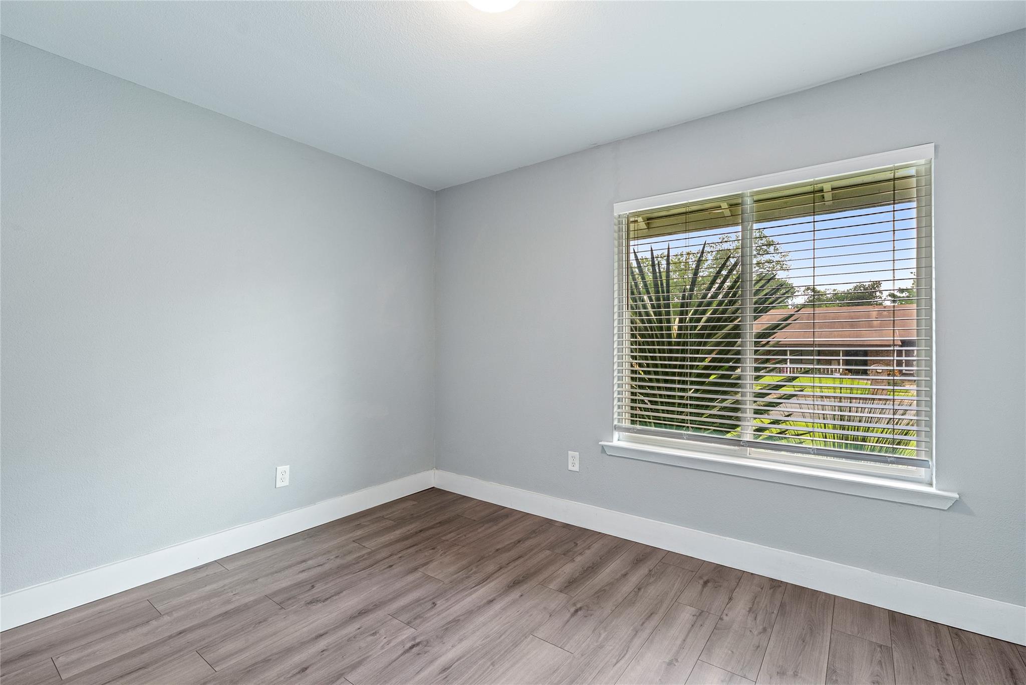 6208 Parliament Dr, Austin, TX 78724