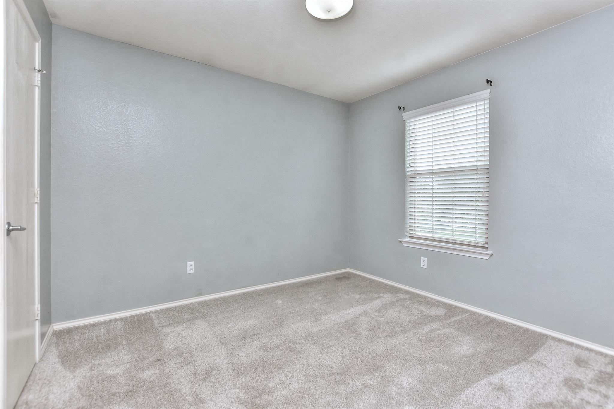 74 Jan Ln, Georgetown, TX 78626