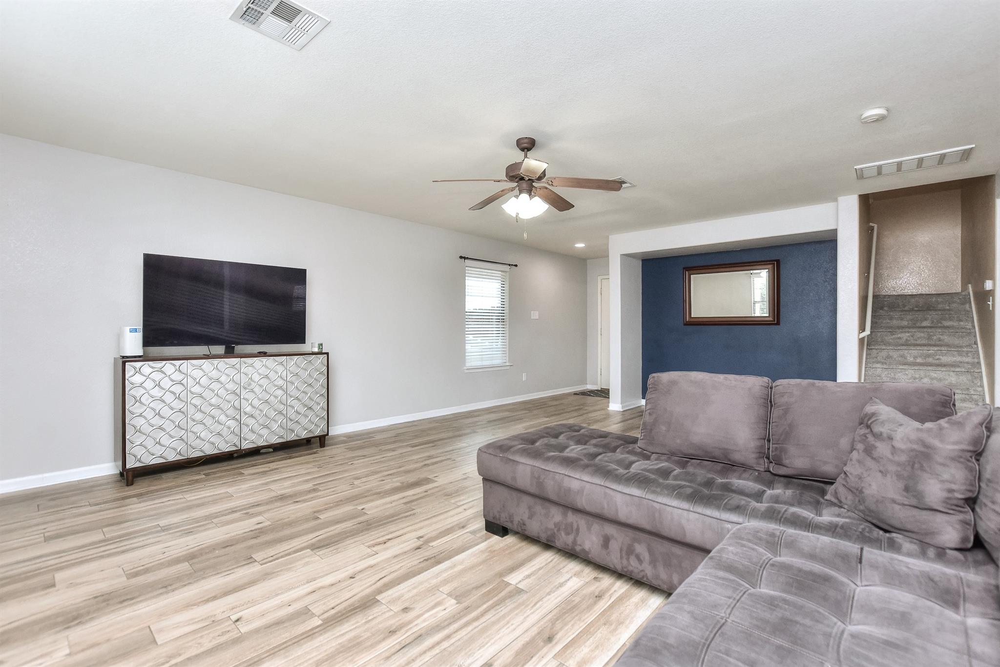 74 Jan Ln, Georgetown, TX 78626