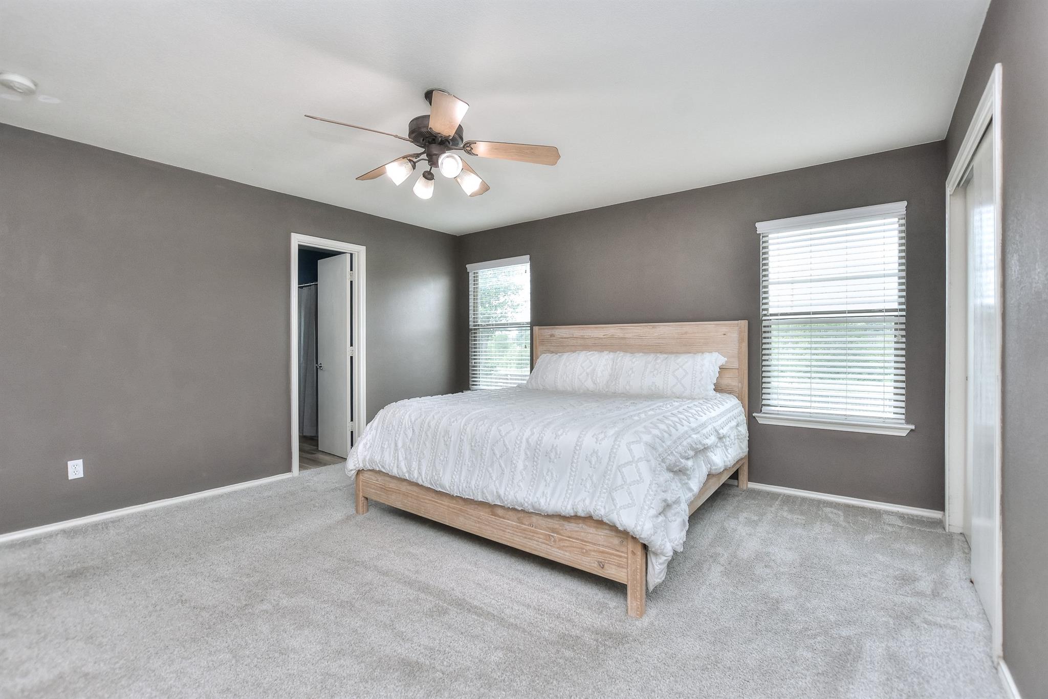 74 Jan Ln, Georgetown, TX 78626