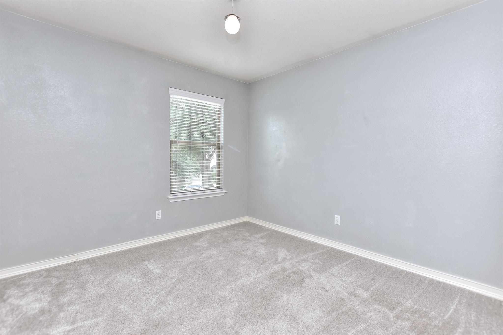 74 Jan Ln, Georgetown, TX 78626