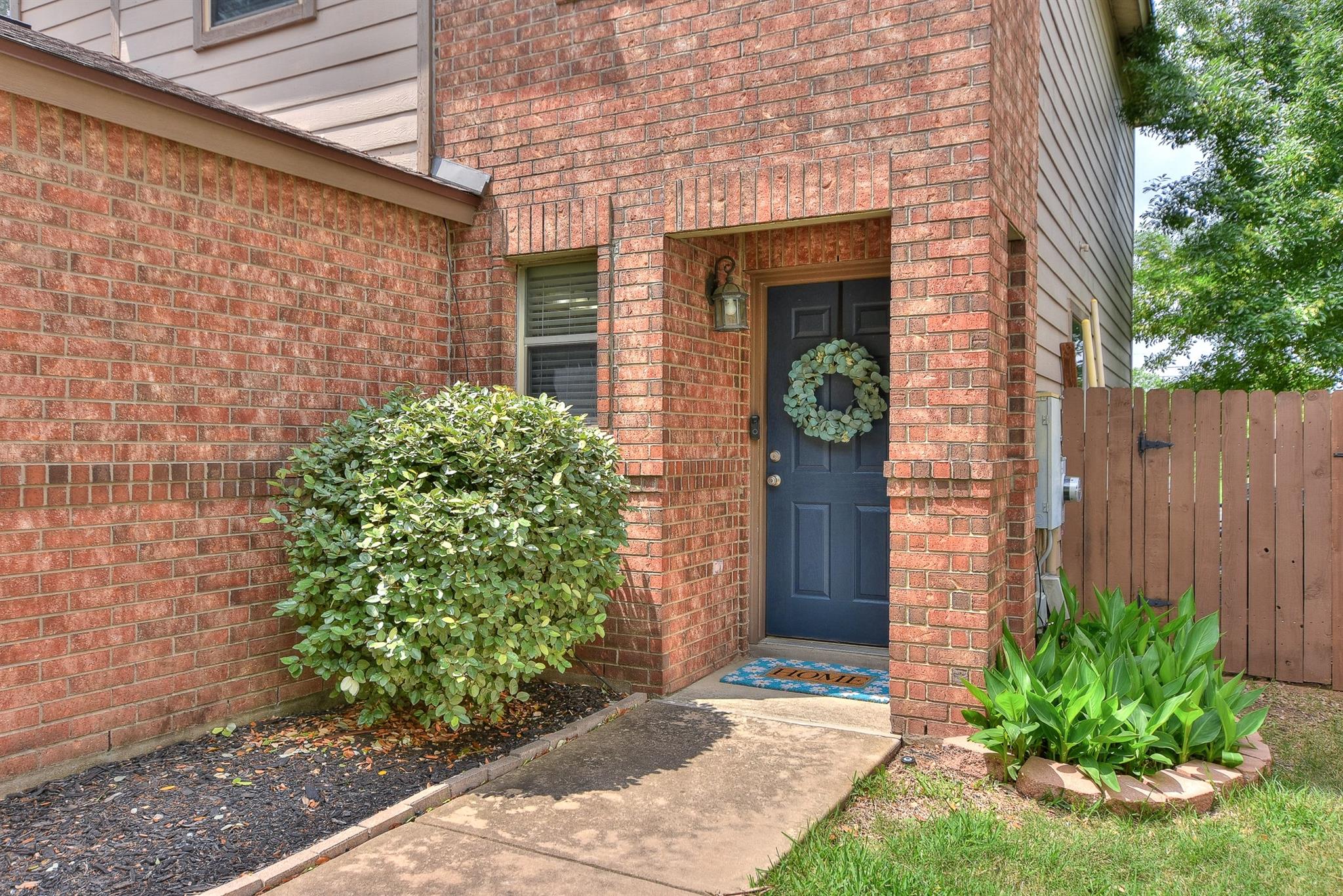 74 Jan Ln, Georgetown, TX 78626