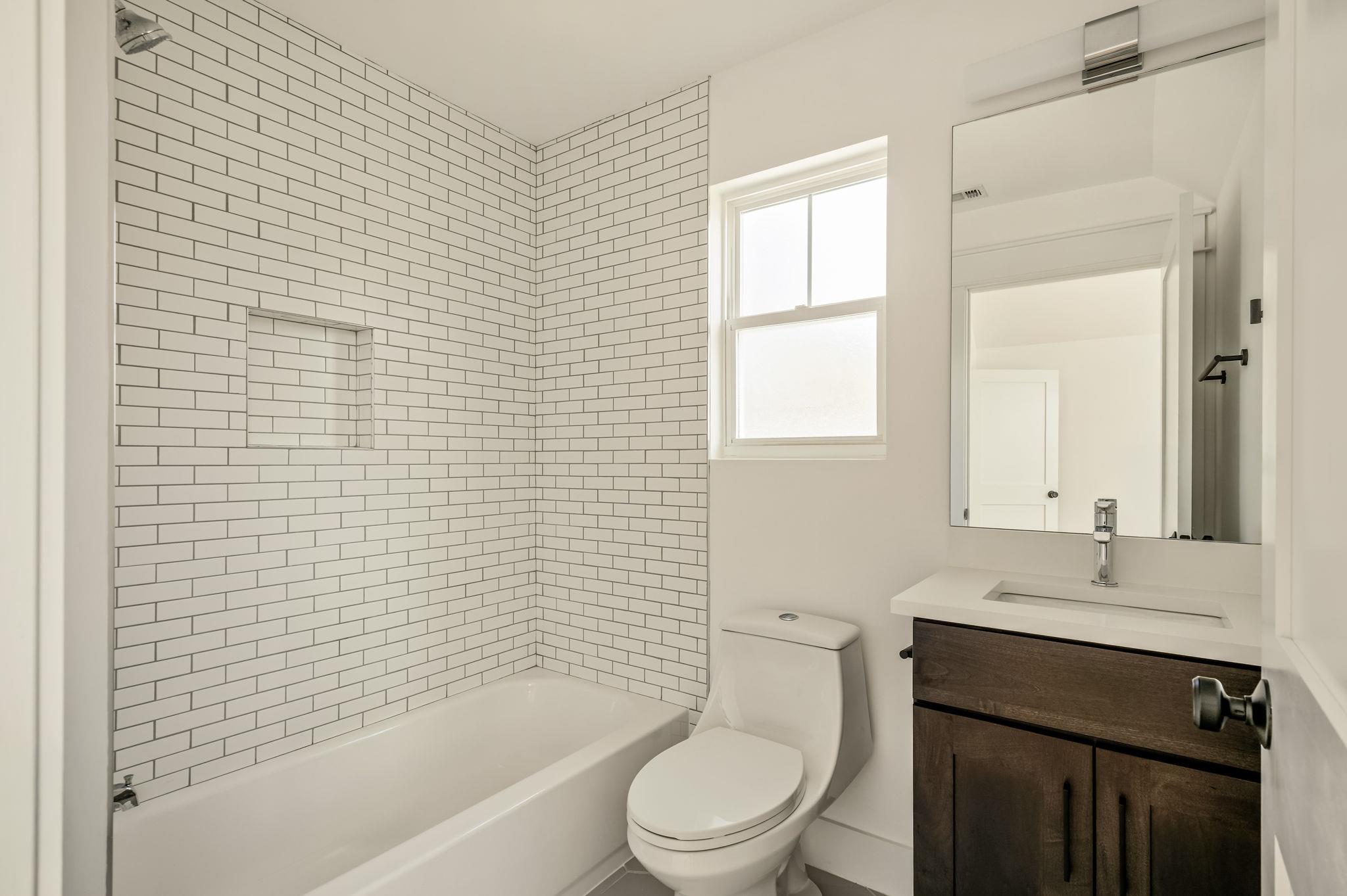 3304 Hollywood Ave # 2, Austin, TX 78722