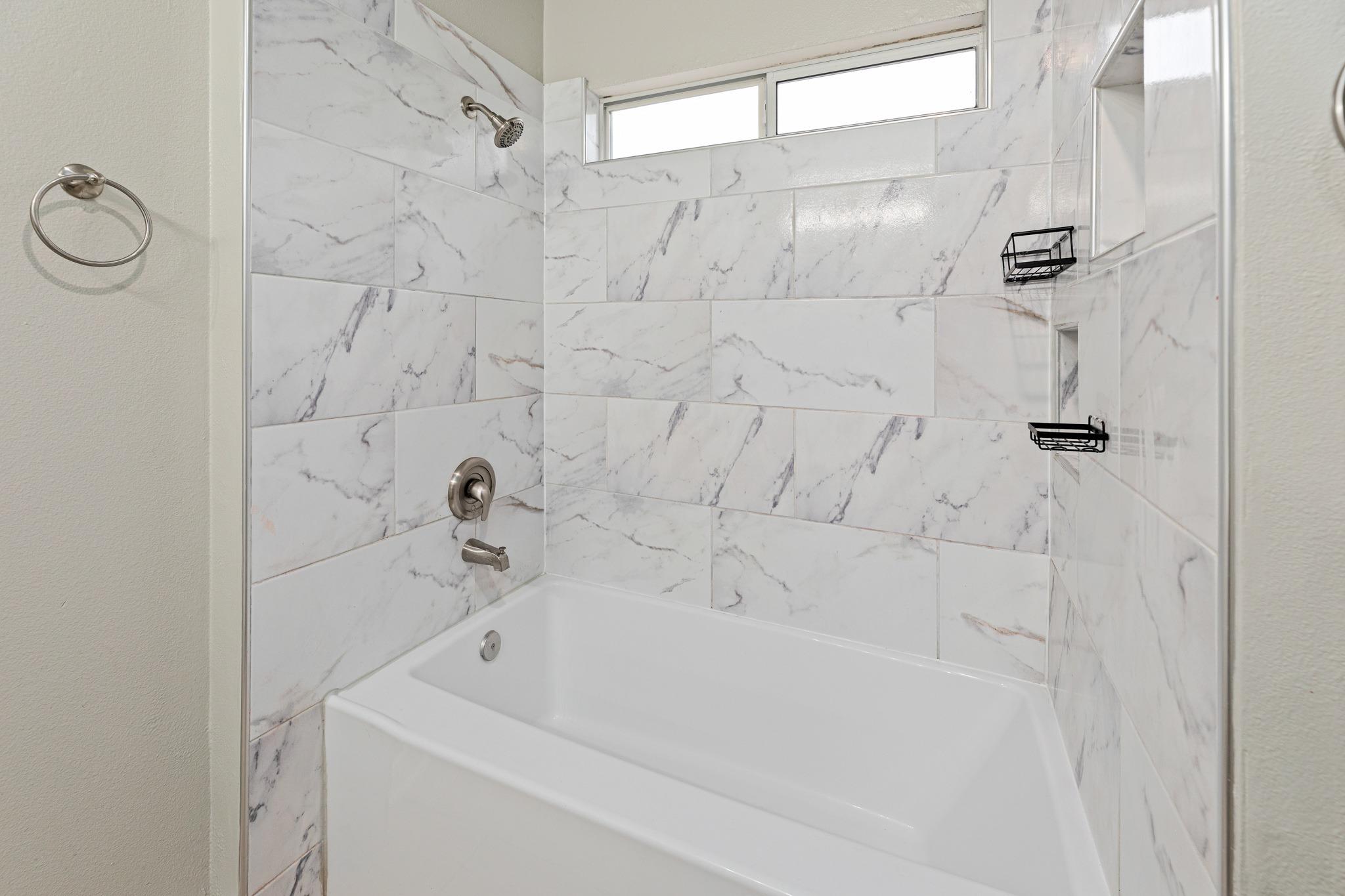 21108 Derby Day Ave, Pflugerville, TX 78660