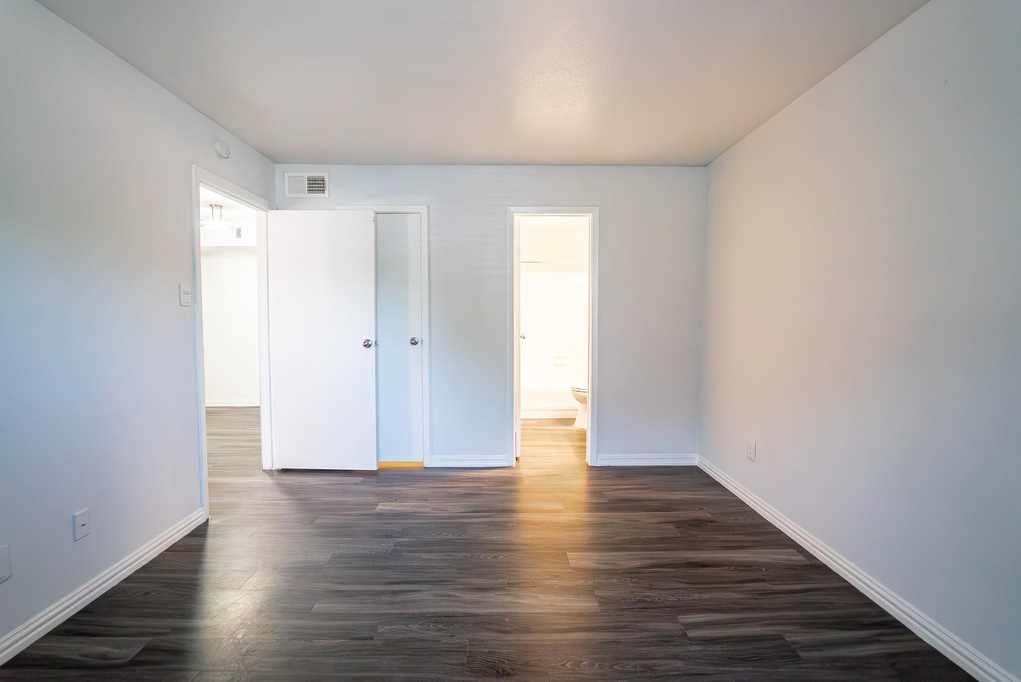 12300 Hymeadow Dr # 218, Austin, TX 78750