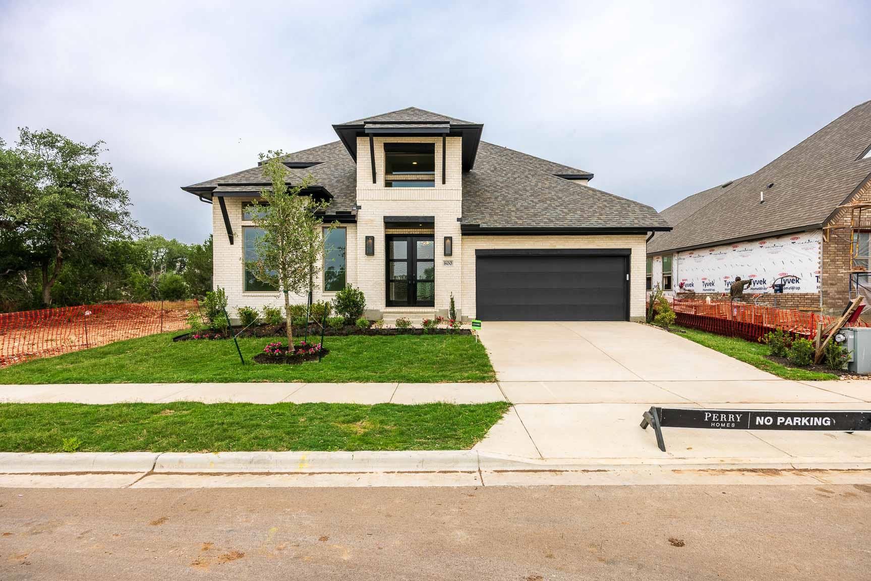 800 High Summit Dr, Georgetown, TX 78628